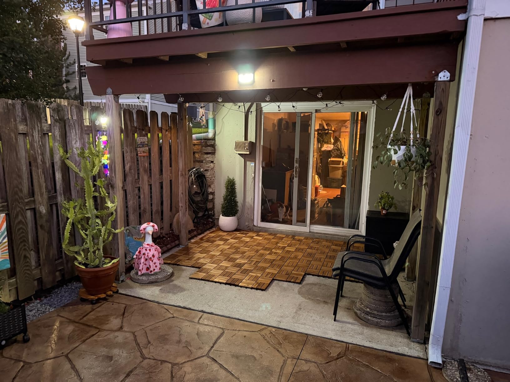 Yaheetech 108PCS Acacia Wood Deck Tiles Interlocking Patio Flooring, Wood customer photo 2