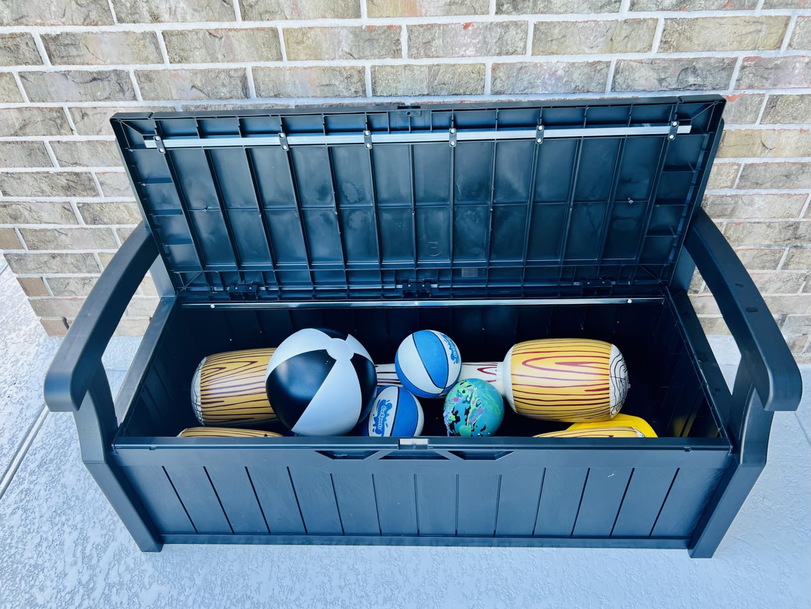 Greesum 80 Gallon Storage Bench Outdoor Deck Box with Armrest, Black | Patio Furniture,Lockable, Waterproof and UV Resistant, Suitable for Garden, Pool customer photo 2