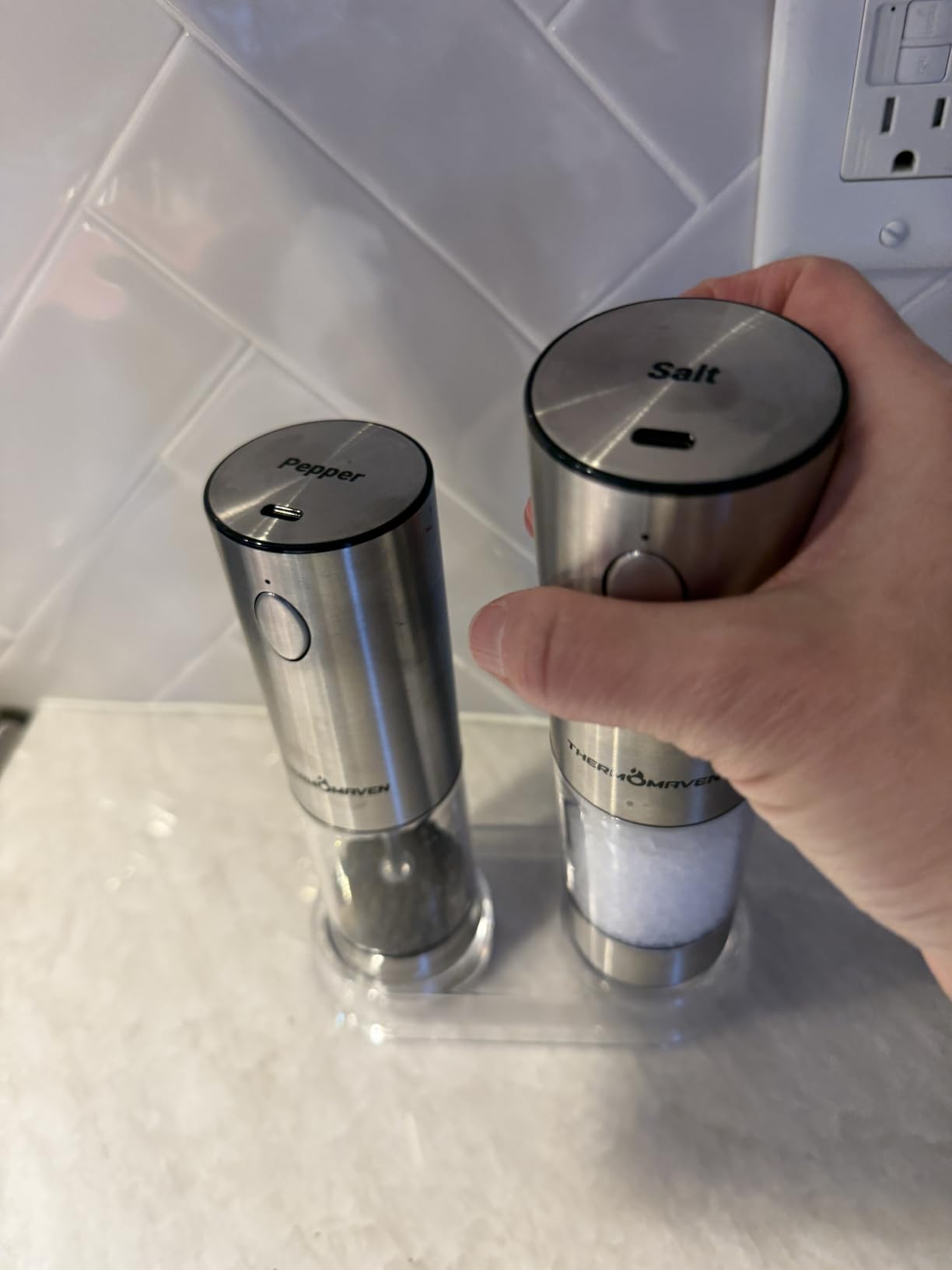ThermoMaven Upgraded Larger Capacity Electric Salt and Pepper Grinder Set, 110ml Rechargeable Salt and Pepper Shaker with LED Light, Stainless Steel Automatic Pepper Mill with 6 Adjustable Coarseness customer photo 1