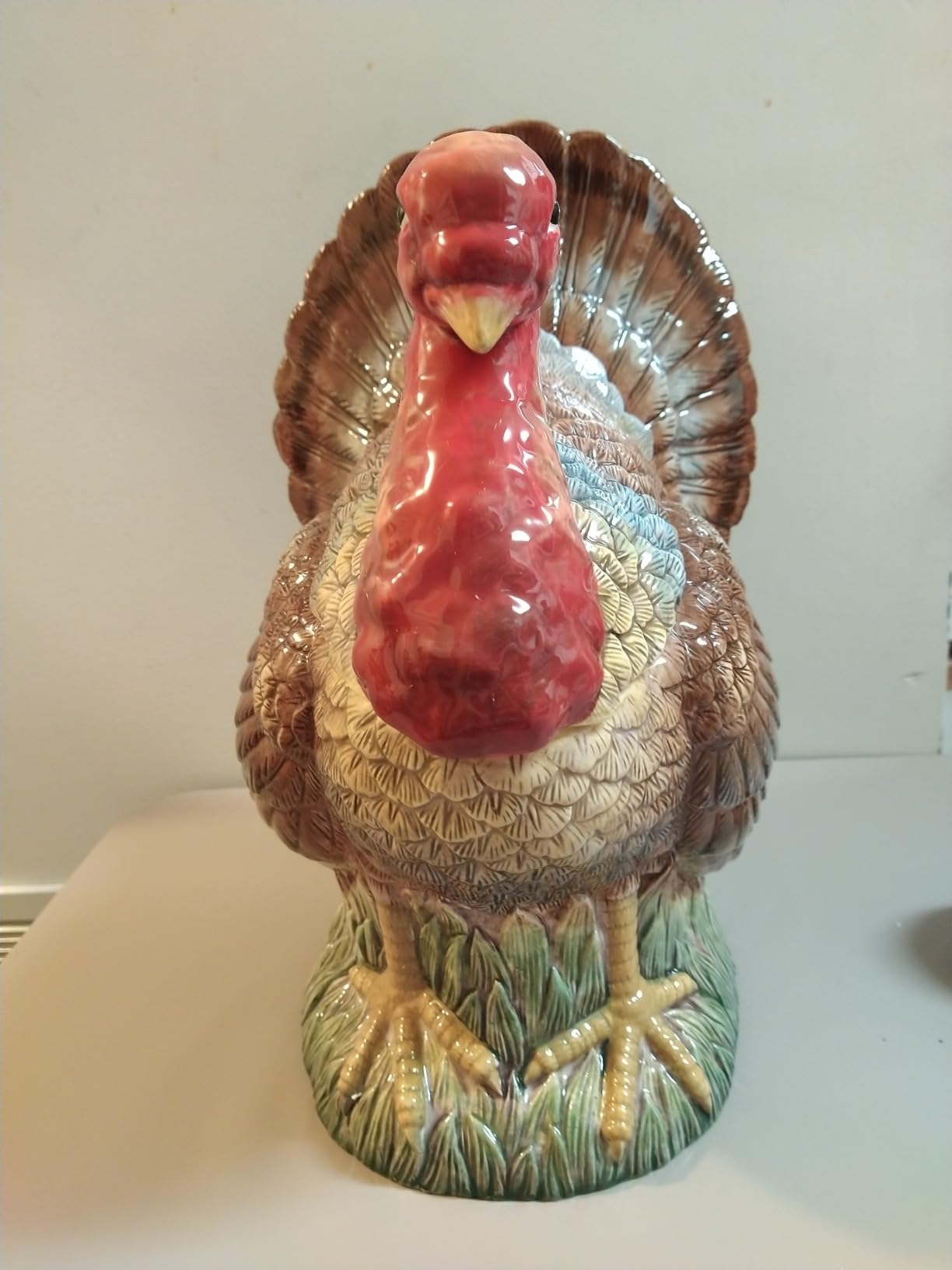 Spode 96oz Turkey-Shaped Soup Tureen, Dolomite Thanksgiving Serveware, Large Table Centerpiece, Decorative Serving Bowl with Lid, Holiday Soup Bowl, For Thanksgiving Dinner and Festive Meals customer photo 1