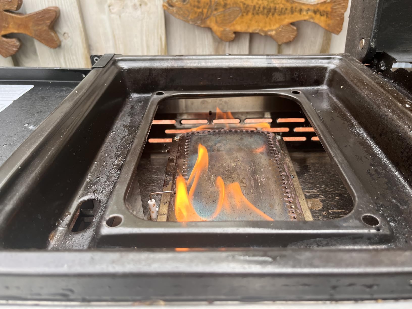 Royal Gourmet PD1305H 3-Burner Propane Gas Grill, Griddle Combo with Lid, 3-in-1 Grill Griddle Combo, 29,000 BTUs, 364 Sq. In. customer photo 2