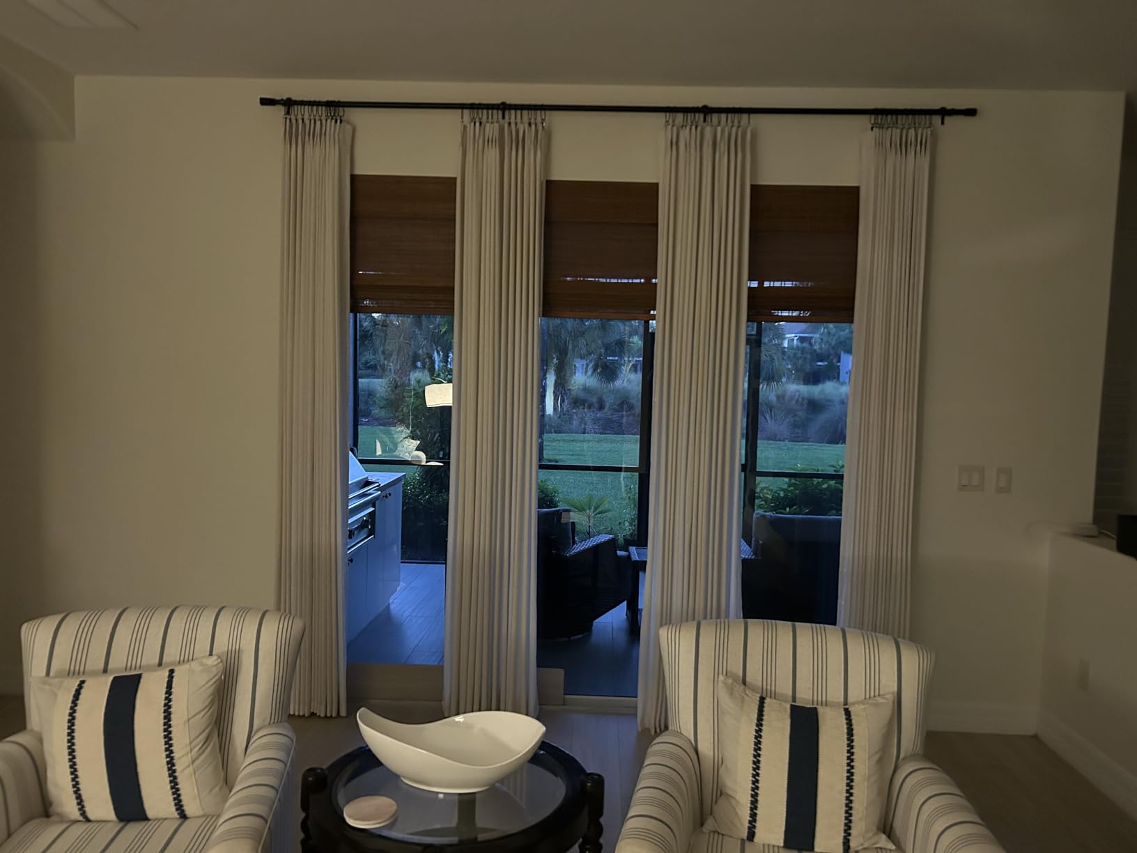 Calyx Interiors Bamboo Roman Shades w Valance 35