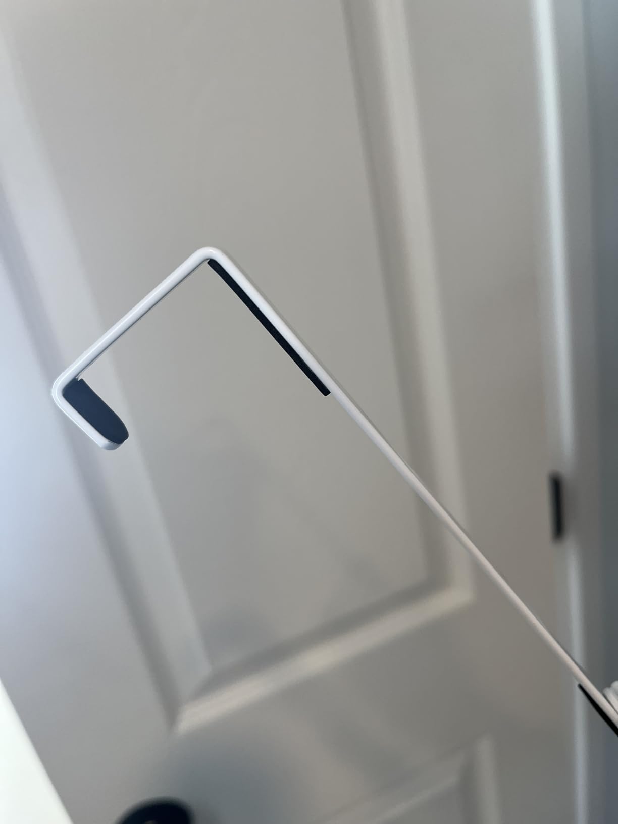 LYNK Professional Home Over the Door Hooks - 9 Hook - Over the Door Coat Rack - Over the Door Hanger - Hanging Towels or Clothes - Bathroom, Bedroom, Laundry Room - Lifetime Ltd. Warranty, Black customer photo 1