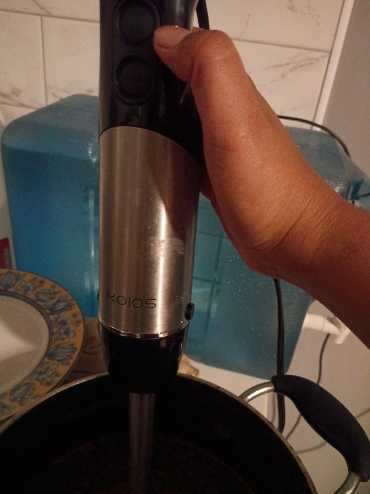 KOIOS 5-in-1 Hand Immersion Blender, 12 Speed Adjustable Emulsifier Handheld Blender, 1000W Copper Motor Stainless Steel Blade Hand Mixer with attachments, Blue customer photo 2