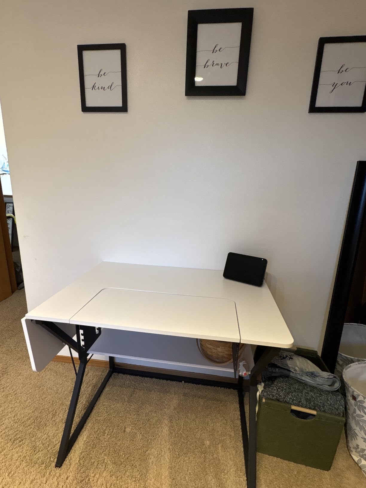 Vividwood Sewing Table, Large Sewing Machine Table with Adjustable Platform and Storage Shelf - White customer photo 2
