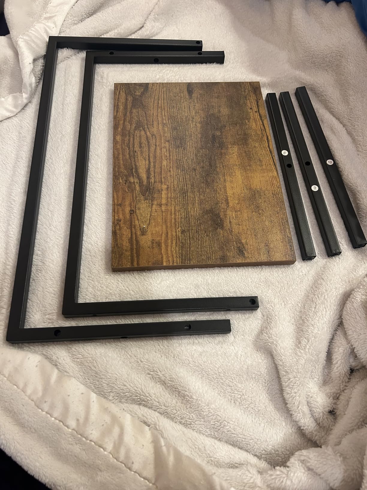 SUPER DEAL Nesting Tables Set of 3, Industrial C Shaped End Table Stackable Coffee Table Heavy Duty Metal Frame for Small Space, Living Room, Bedroom, Side Table Tray for Laptop Snack, Rustic Brown customer photo 2