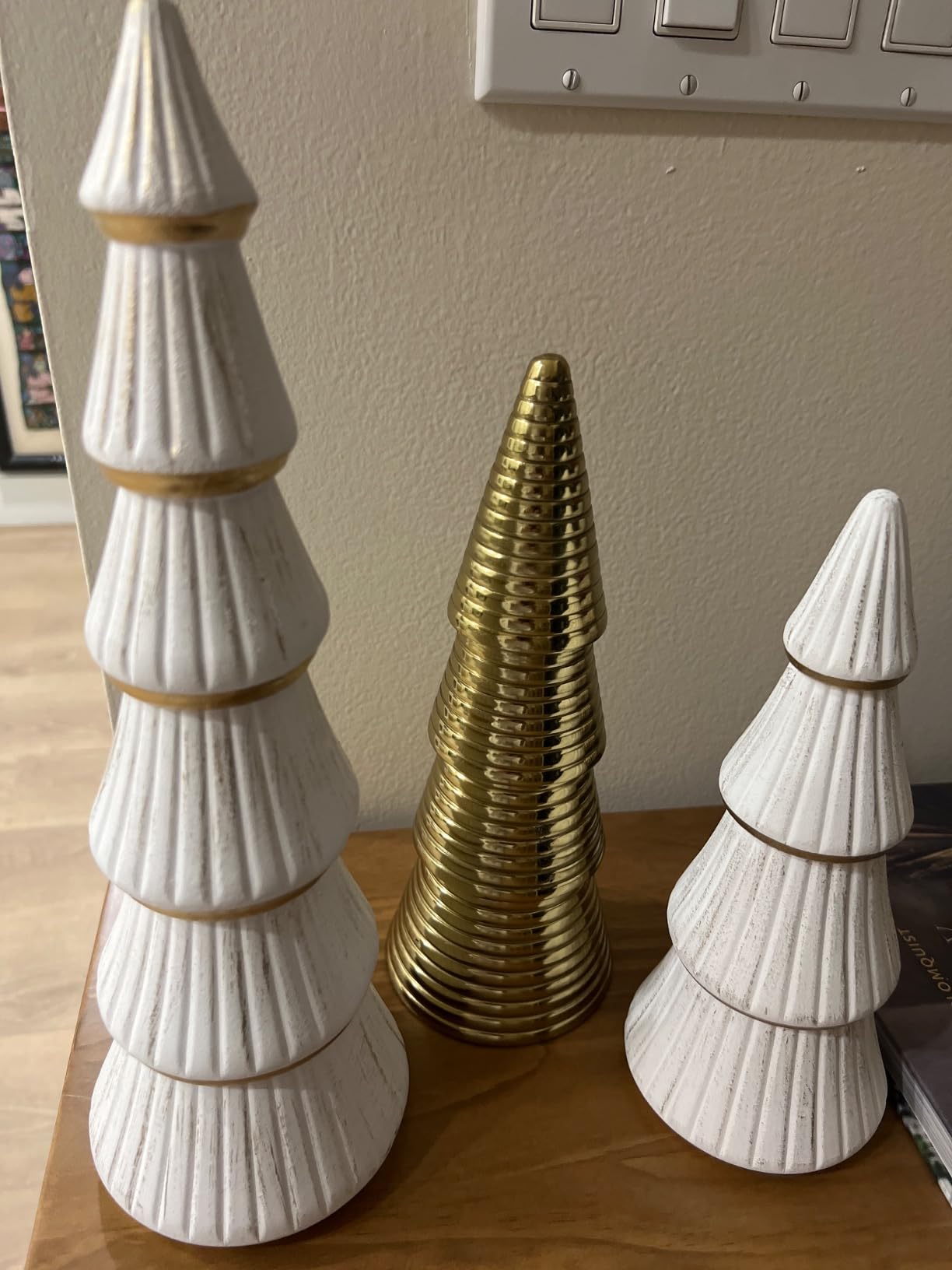 WONDROUS' DECO Christmas Tree Figurine Decor Tabletop White and Gold, 2pcs | Wooden Artificial Xmas Tree Decorations, Vintage Christmas Trees for Tables Centerpiece Home Farmhouse Office Mantel customer photo 1