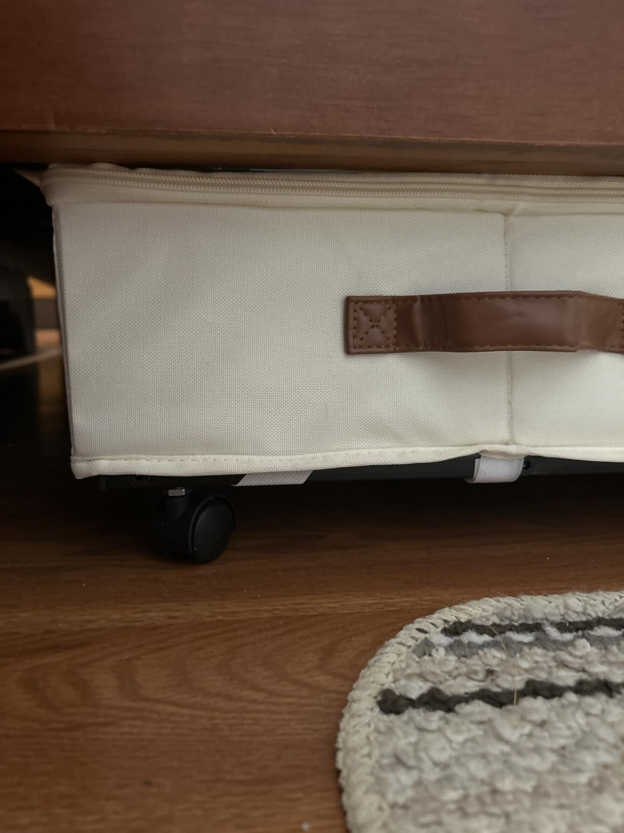 Yecaye Under Bed Storage with Wheels, 2 Pack Under Bed Storage Containers with Adjustable Dividers & Clear Lid, Rolling Underbed Organizer Bins Drawer for Clothes, Shoes, Blankets(30.3 x 16 x 6.7in) customer photo 2
