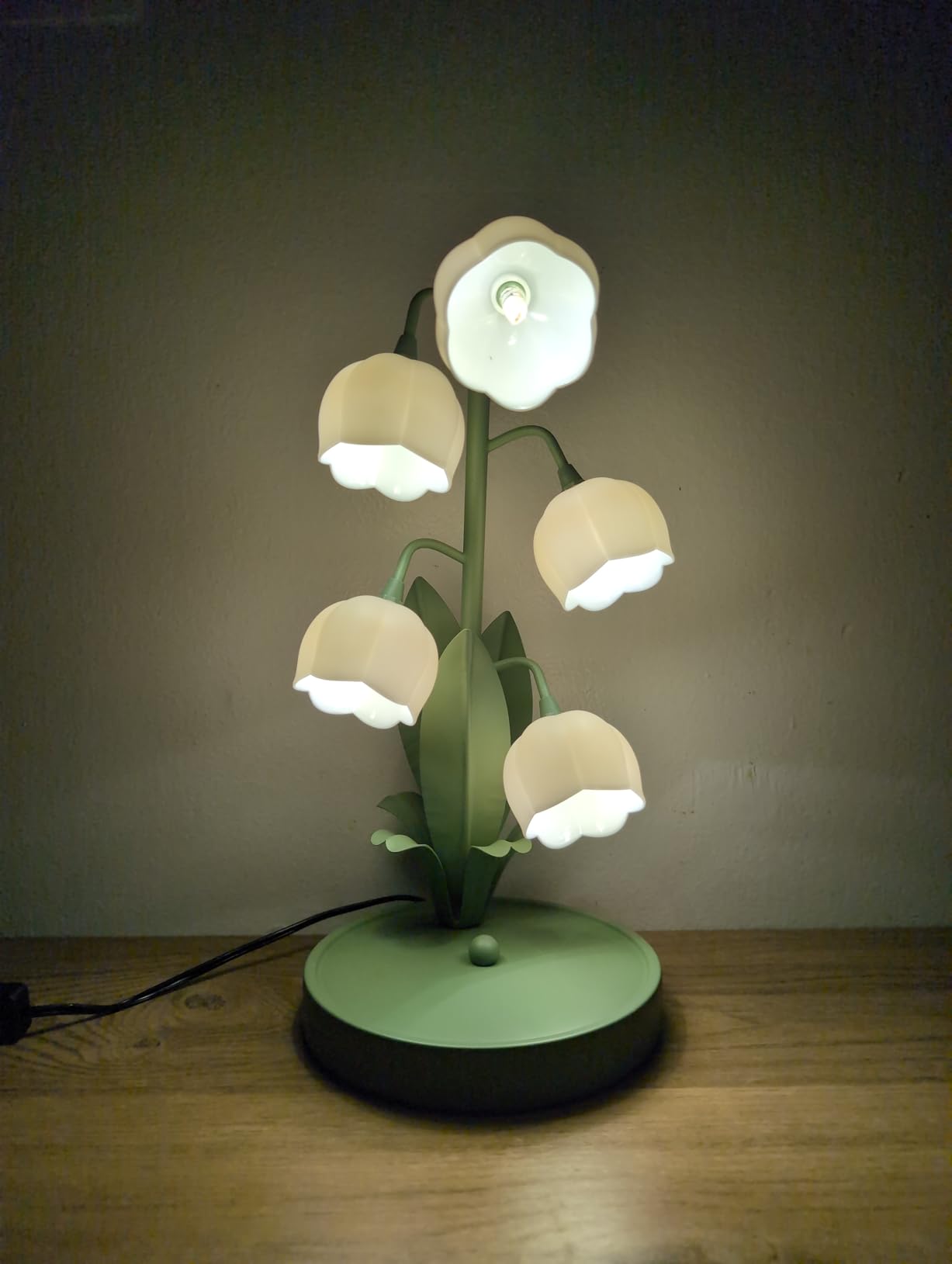Green Flower Lamp for Home, 5 Lily of The Valley Vintage Table Lamps | 3 Colors Modes Kawaii Bedside Lamp Decor, with G4 Bulb Nightstand Light for Living Room Office Bedroom customer photo 2