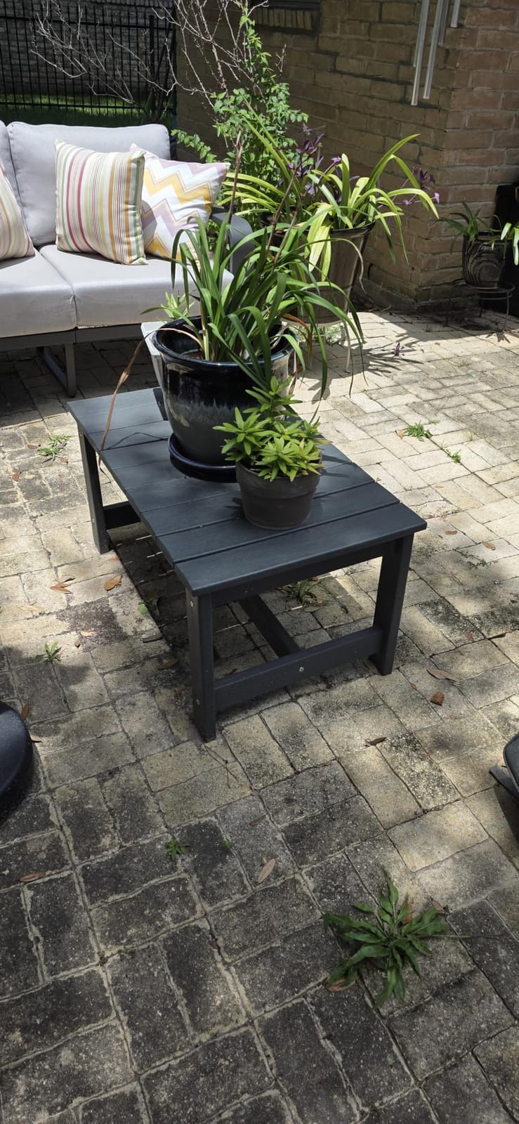 SERWALL HDPE Outdoor Coffee Table with Umbrella Hole, Black customer photo 2