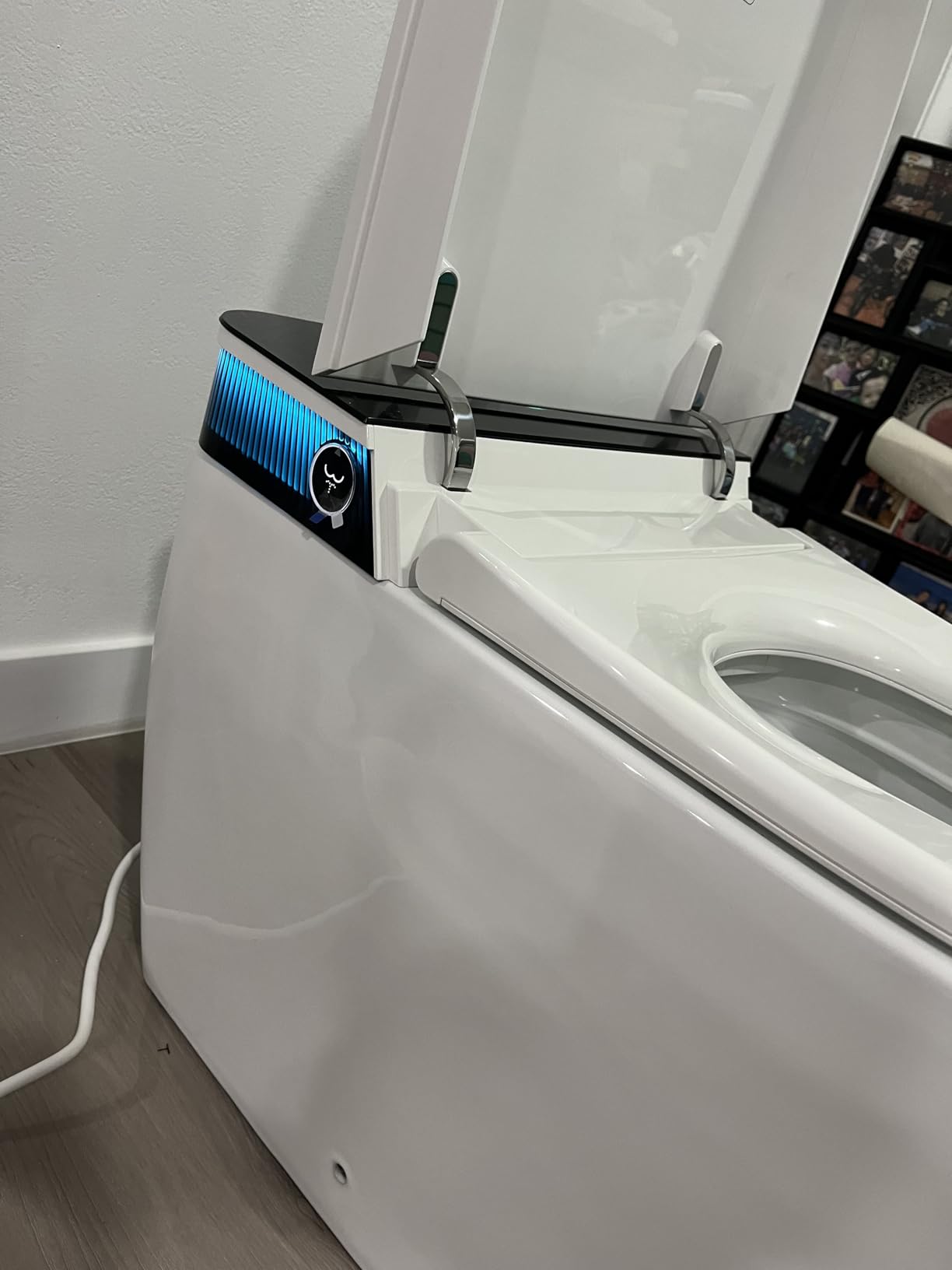 HOROW T38 Artistic Smart Toilet, Bidet Toilet with Powerful Flush, Auto Open/Close Lid, Instant Warm Water, Elongated Heated Seat, Dryer, Night Light, Deodorization customer photo 2