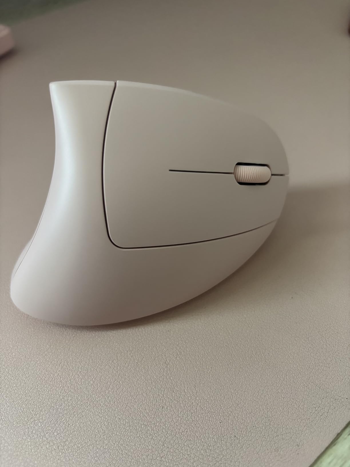 TECKNET Ergonomic Mouse, 4800 DPI Wireless Bluetooth Vertical, 3-Device | Switch Among 3 Devices, 6 DPI Levels, BT 5.0/2.4G USB-A, Quiet Clicks, 6 Buttons, Battery-Powered, Right-Handed, Black customer photo 2