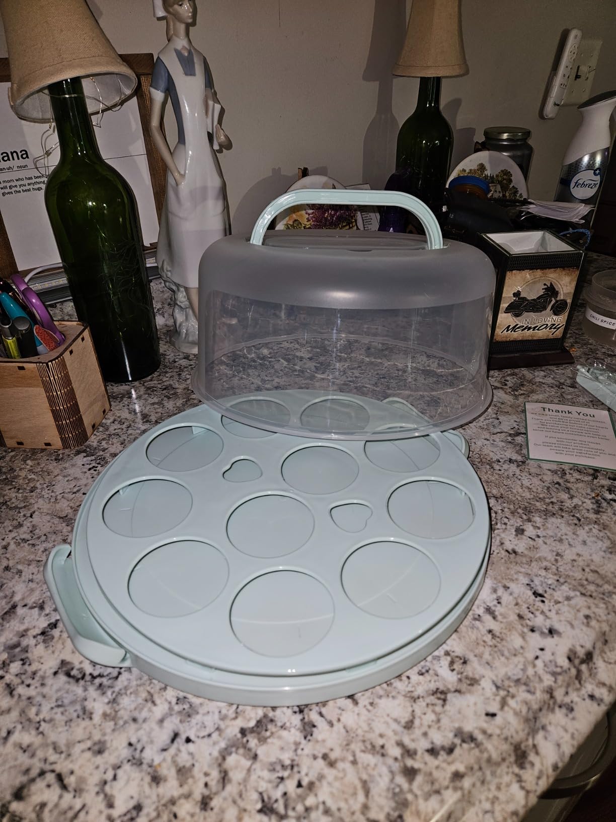 Cake Carrier with lid and Handle - Multipurpose Cake Stand with Lid for 10