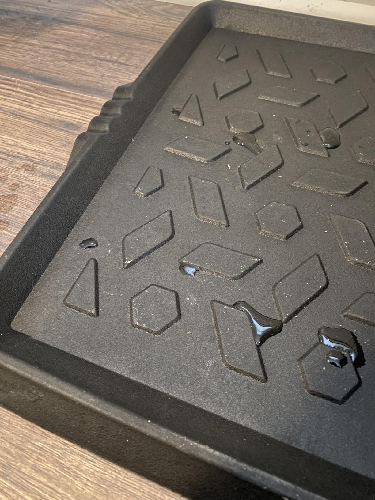 tchdio Durable Rubber Boot Tray and Shoe Mat for Entryway - Heavy Duty Waterproof Shoe Tray Organizer, Non Slip Boot Trays for Front Door, Entryway Muddy Shoes Storage, 16x27.5 Inches customer photo 1