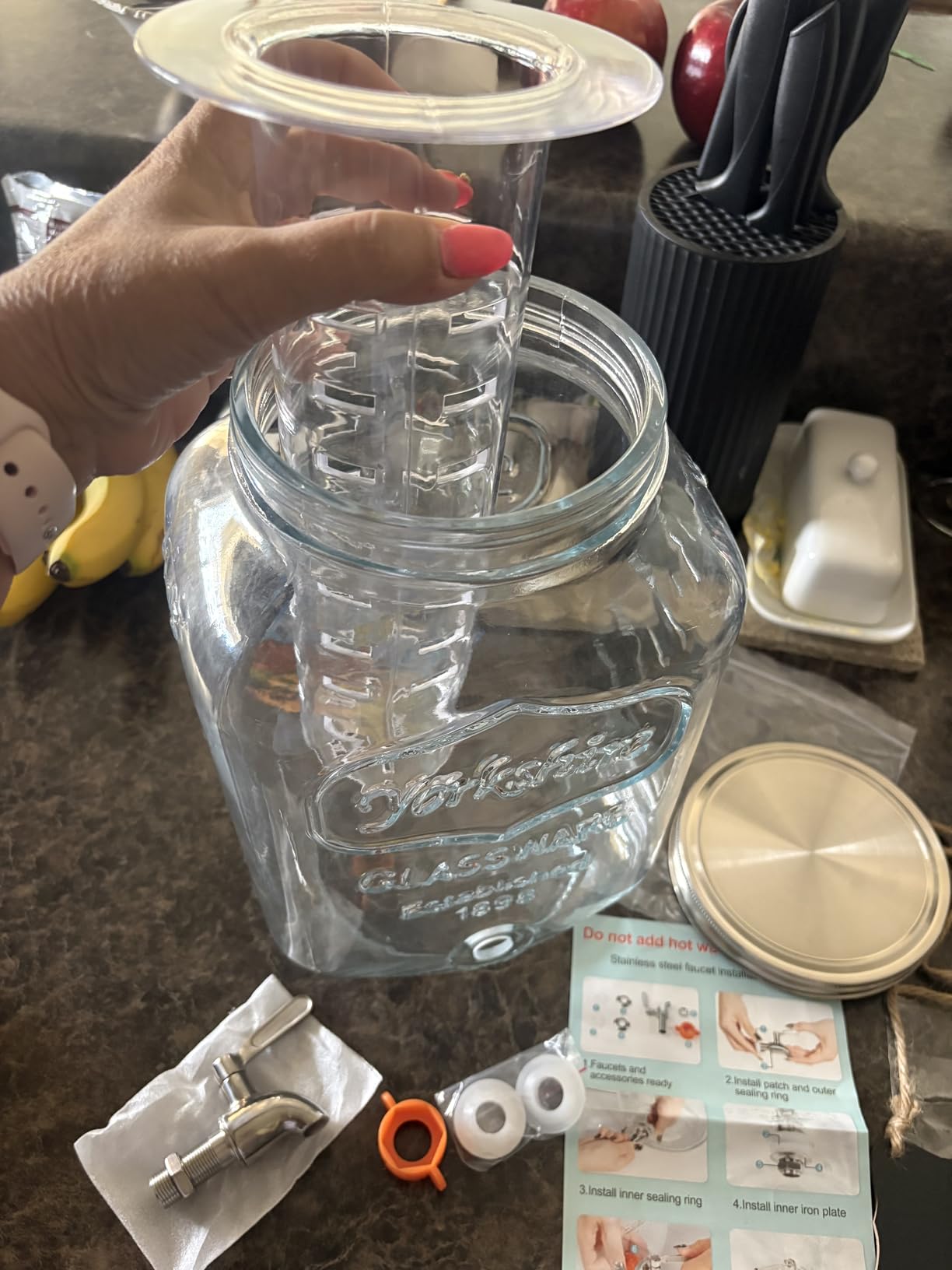 1 Gallon Glass Beverage Dispenser with Lid, Stainless Steel Spigot, Glass Drink Dispensers for Parties, Lemonade Dispenser With Ice Cylinder for Weddings, Party, Sun Tea Jar, Water Juice Dispensers customer photo 1