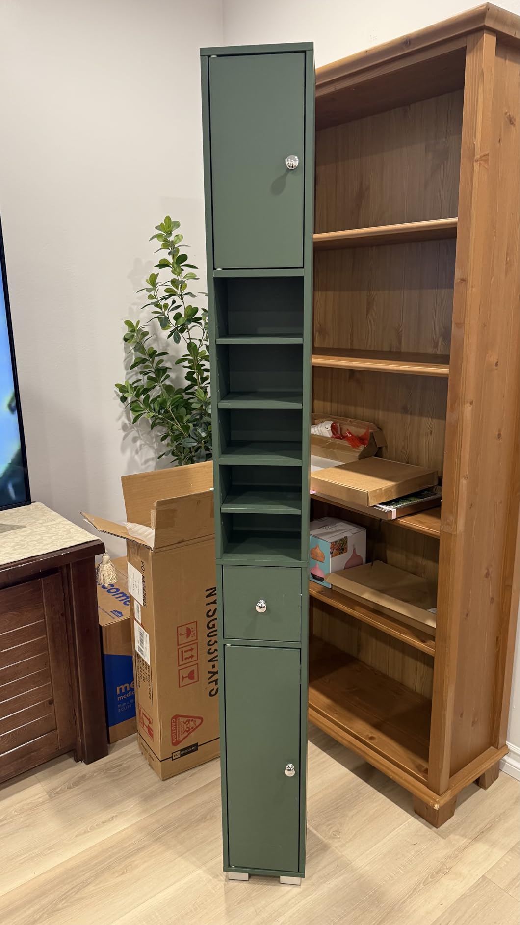 TEENFON Farmhouse Corner Cabinet, 70