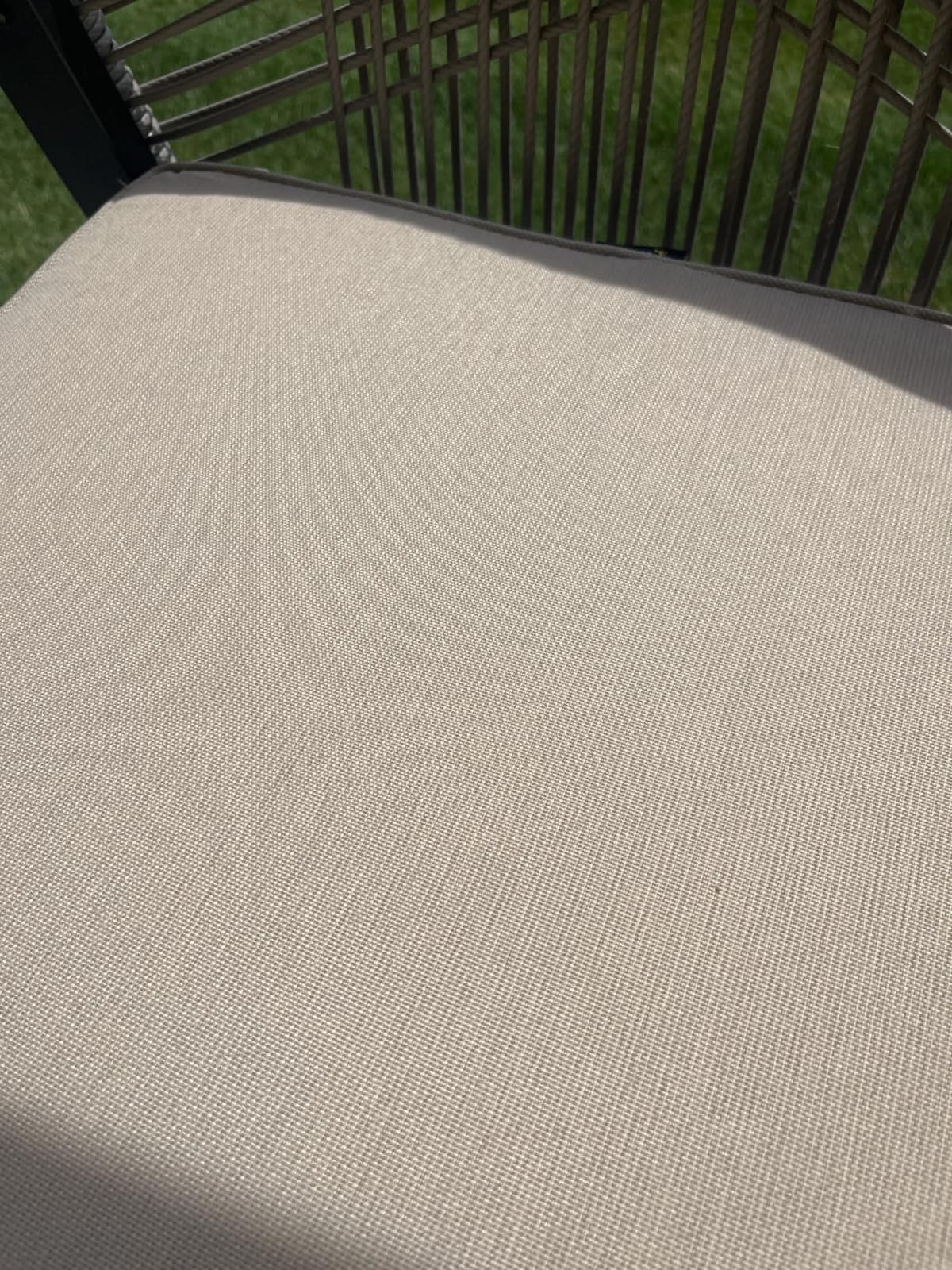 SUNROX DryFast Foam Outdoor Patio Chair Cushions with DryMesh Drainage, All-Weather FadeShield Water Resistant Patio Furniture Cushions 24