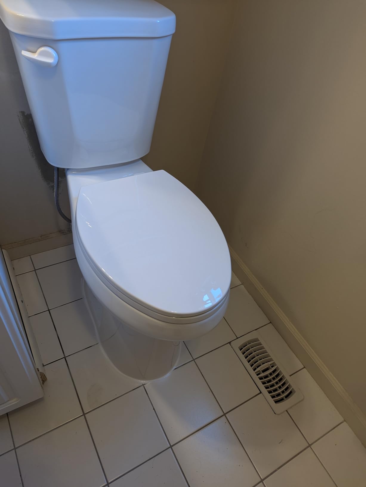 17 Inch Compact Tall Toilet for Seniors Two Piece Toilet for Small Bathroom with Powerful 1.28 GPF Single Flush ADA Chair Height Soft-Close Seat Round Bowl HR-R17S customer photo 1
