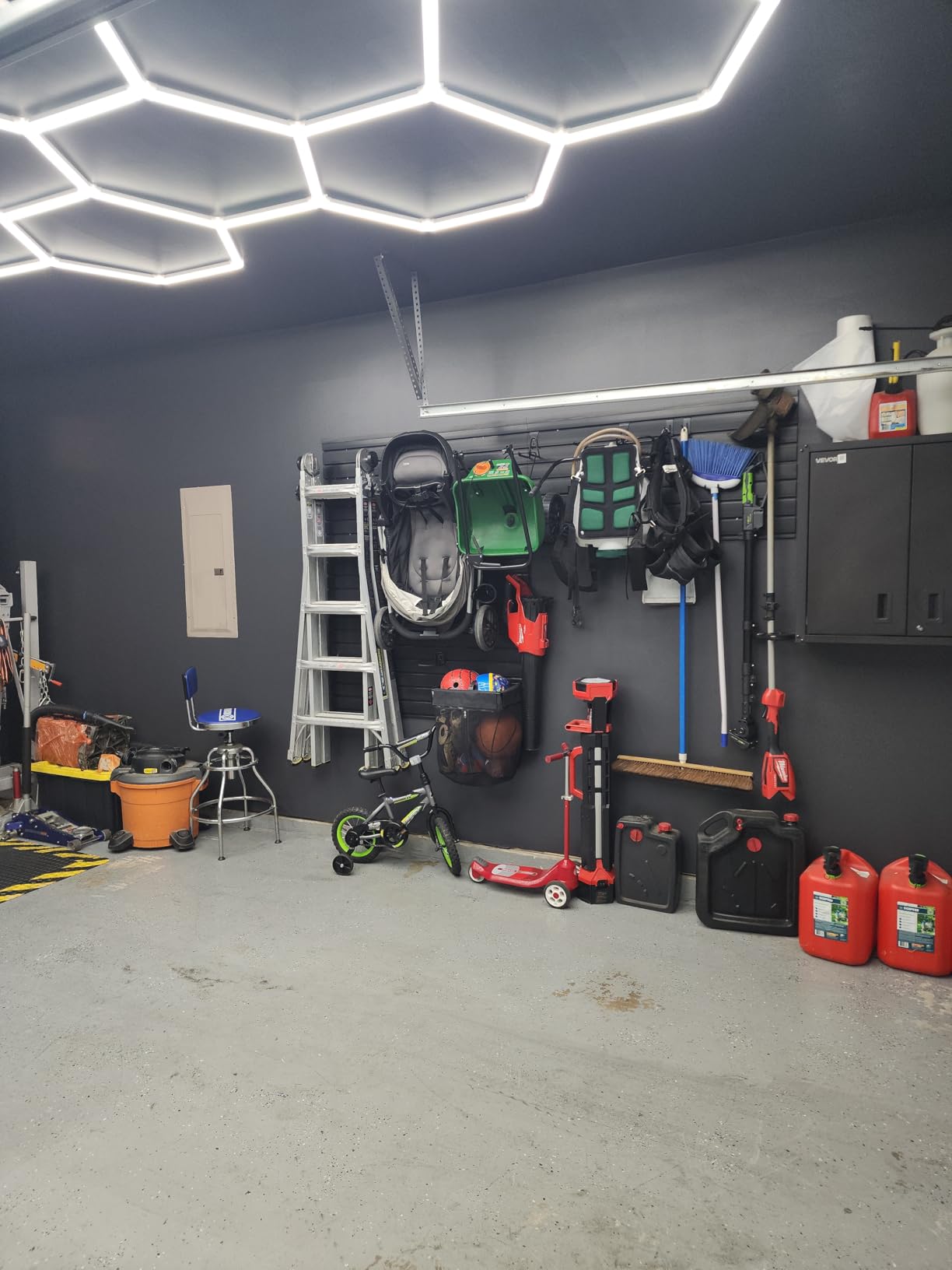 FRAYSCENT Slat Wall Paneling Garage Slat Wall Storage Systems Slatwall Panels Power Tool Organizer Wall Mount, PVC Garage Storage & Organization Products Slate Board (Black, 4ft x 8ft with 15 Hooks) customer photo 1