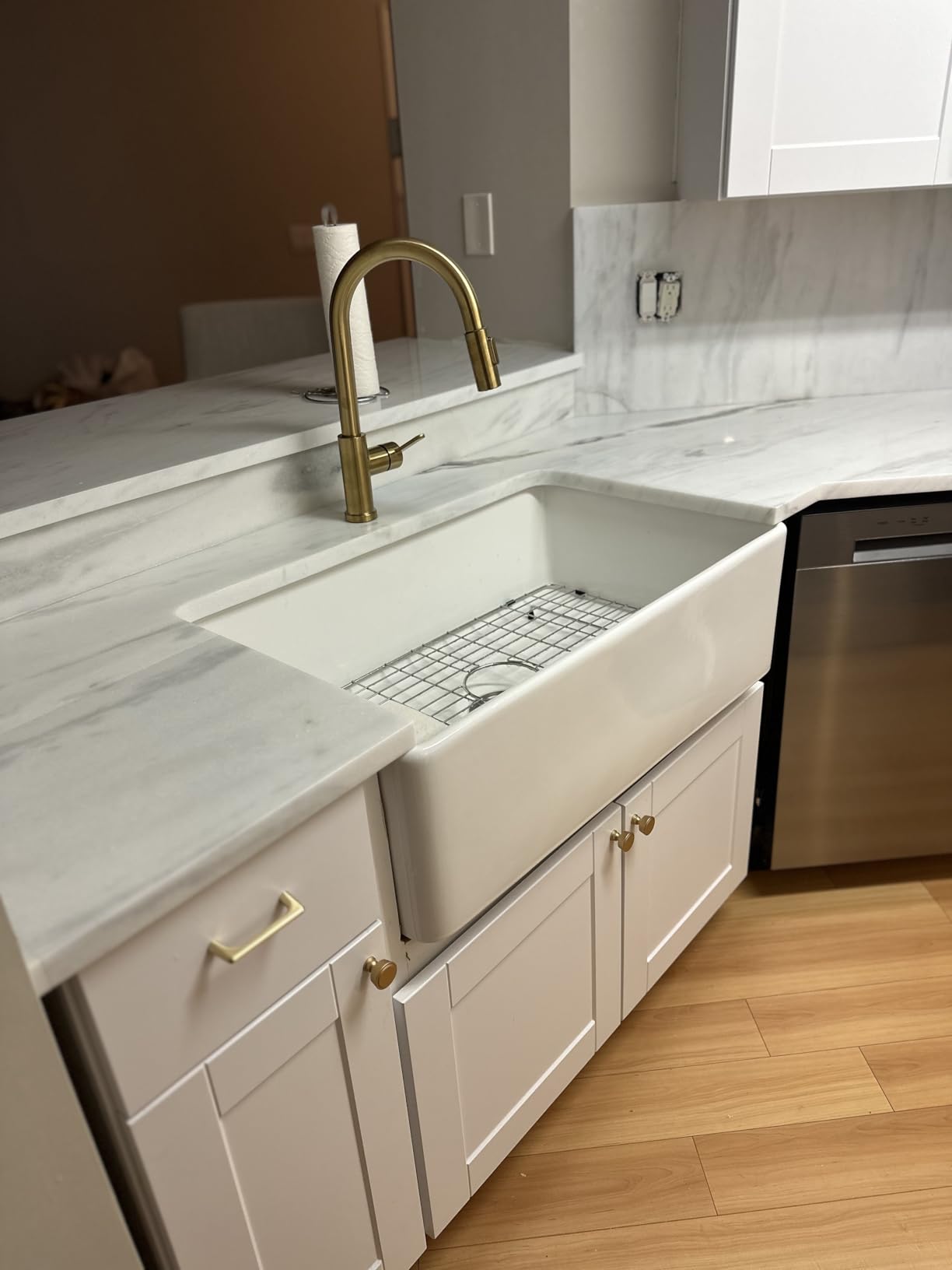 Farmhouse Sink - 33 Inch White Farmhouse Sink Fireclay Reversible Apron Front 33x20 Undermount Installation Country Style Barn Farmers Single Bowl Farm Sinks For Kitchen Basin #TLAC-0057 customer photo 1