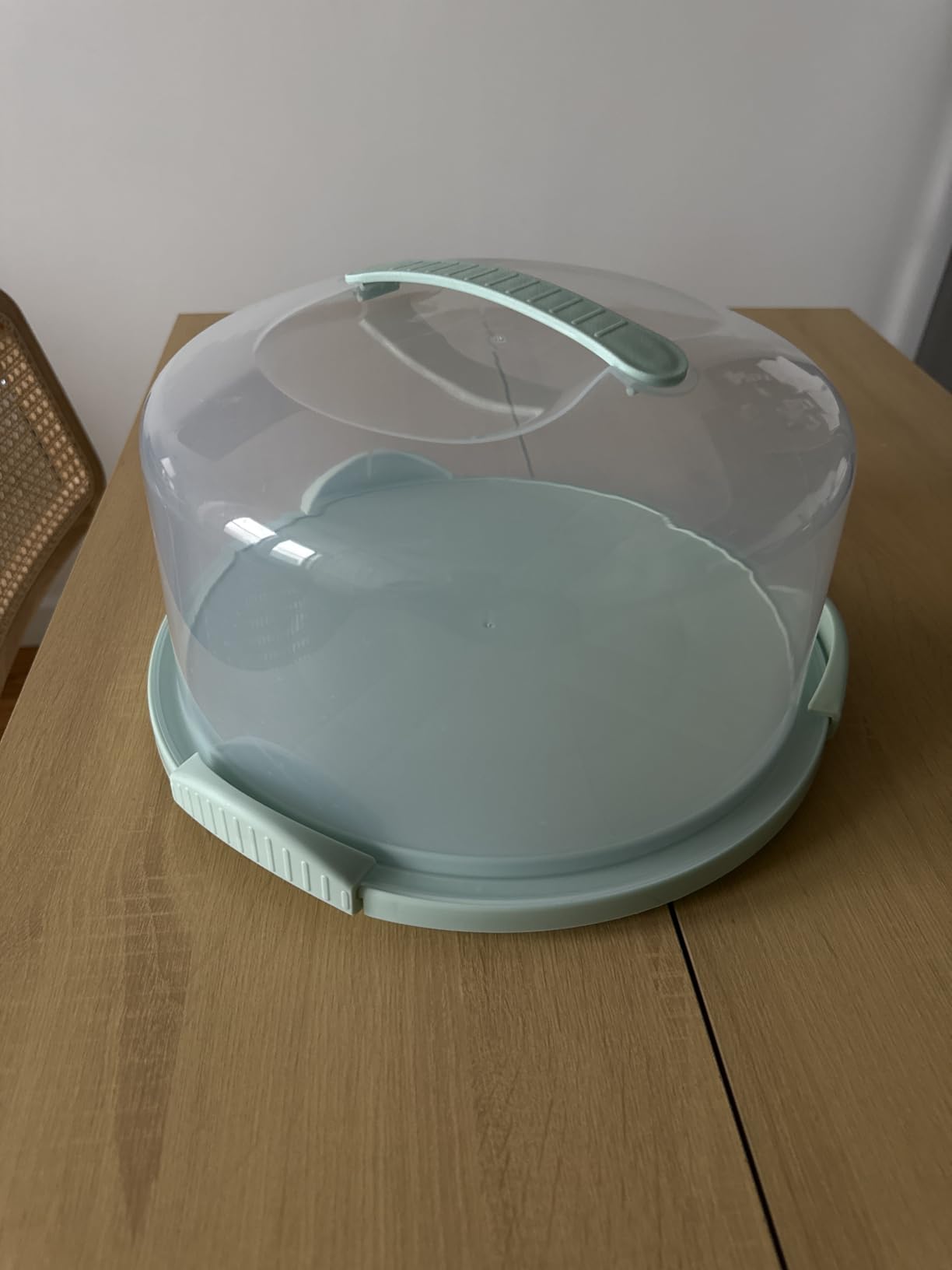 JOEY'Z EXTRA LARGE Cake Carrier - Holds up to 12 Inch 3-Layer Cake | Cake Container with Server Cake Carrier With Lid And Handle Cake Holder with Lid/Cake Cover Cake Plate Clear Cake Dome customer photo 1