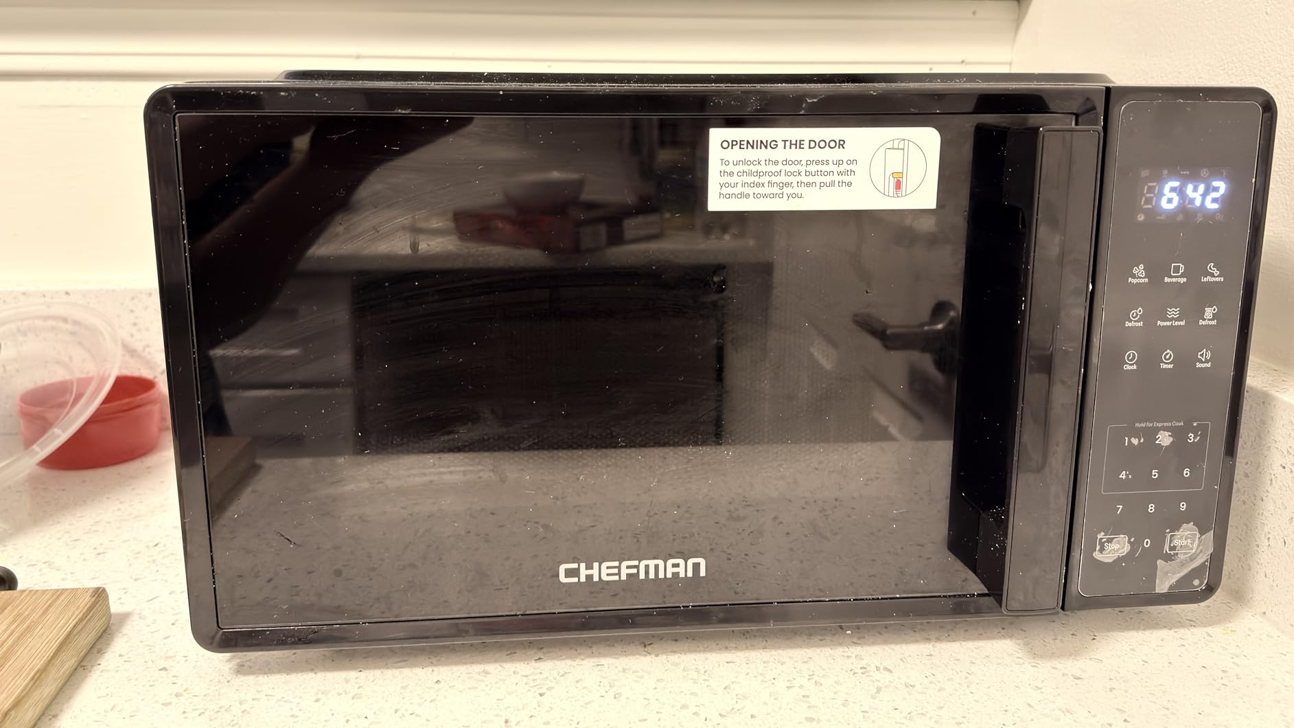 Chefman Countertop Microwave Oven 0.7 Cu. Ft., 700 Watts with 10 Power Levels, 6 Cooking Presets with One-Touch Express Cook, Eco Mode, Child Safety Lock, & Mute Button - Black customer photo 1