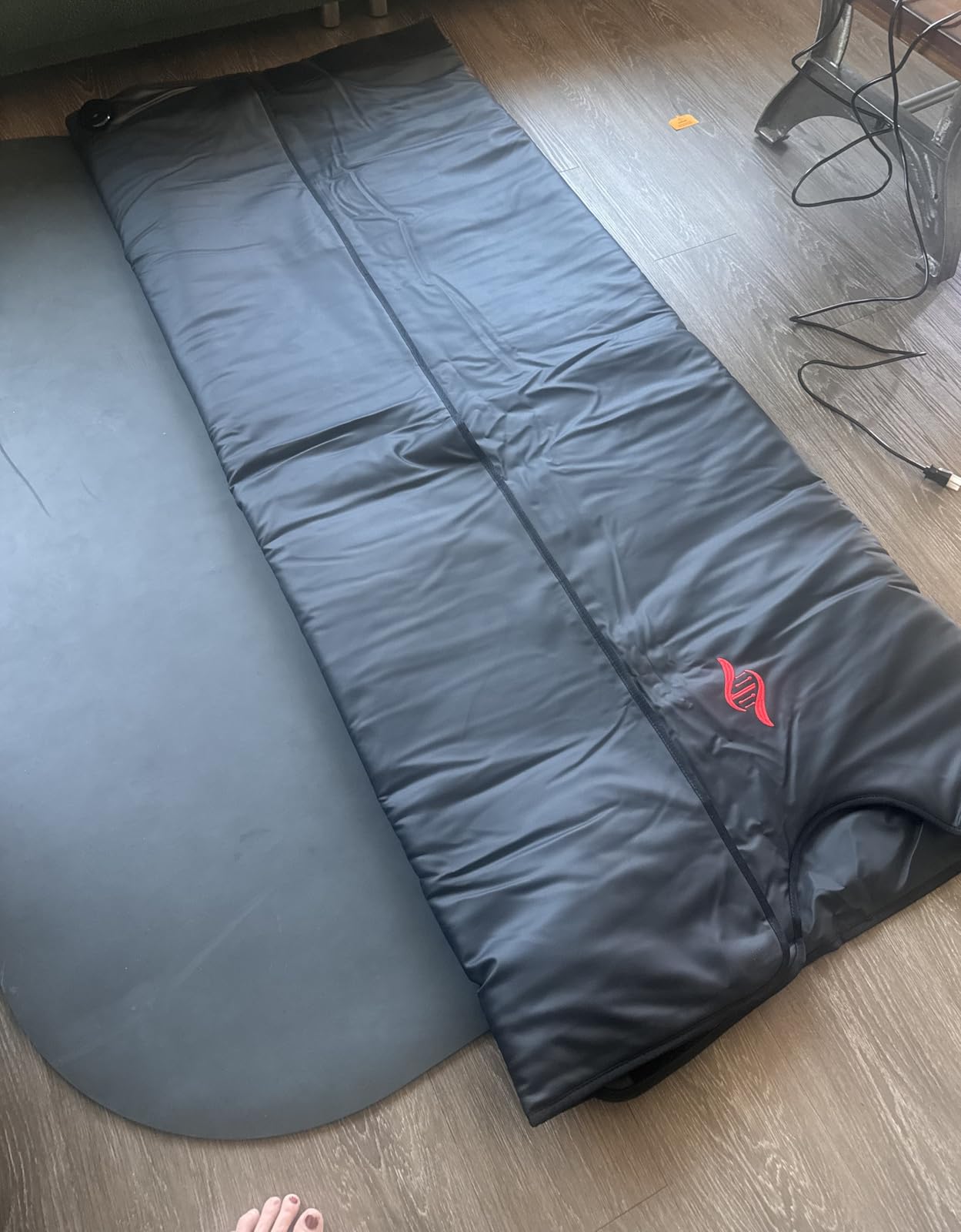 Healix Infrared Sauna Blanket - Zero EMF Portable Sauna for Detox, Recovery & Wellness customer photo 1