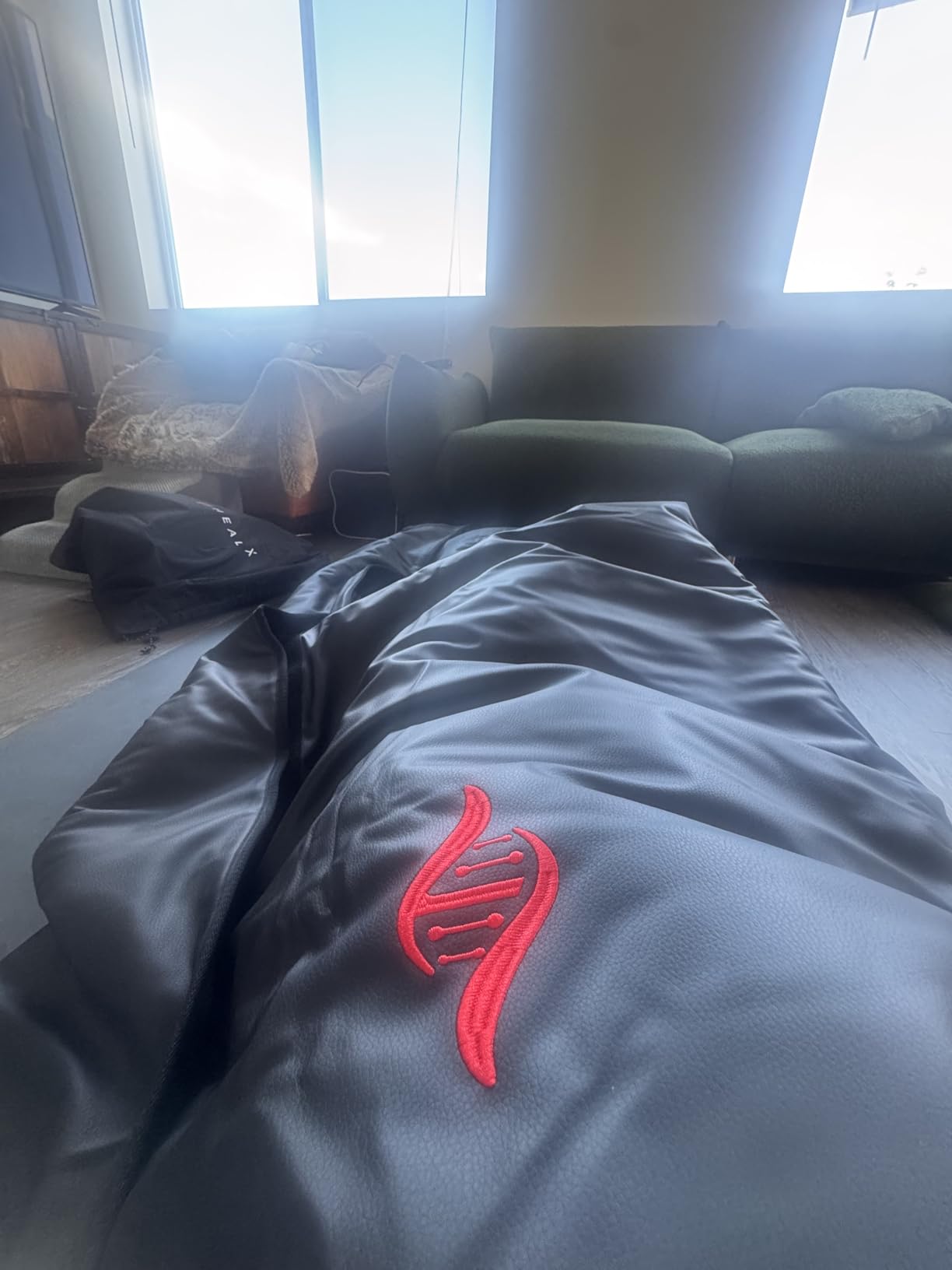 Healix Infrared Sauna Blanket - Zero EMF Portable Sauna for Detox, Recovery & Wellness customer photo 2