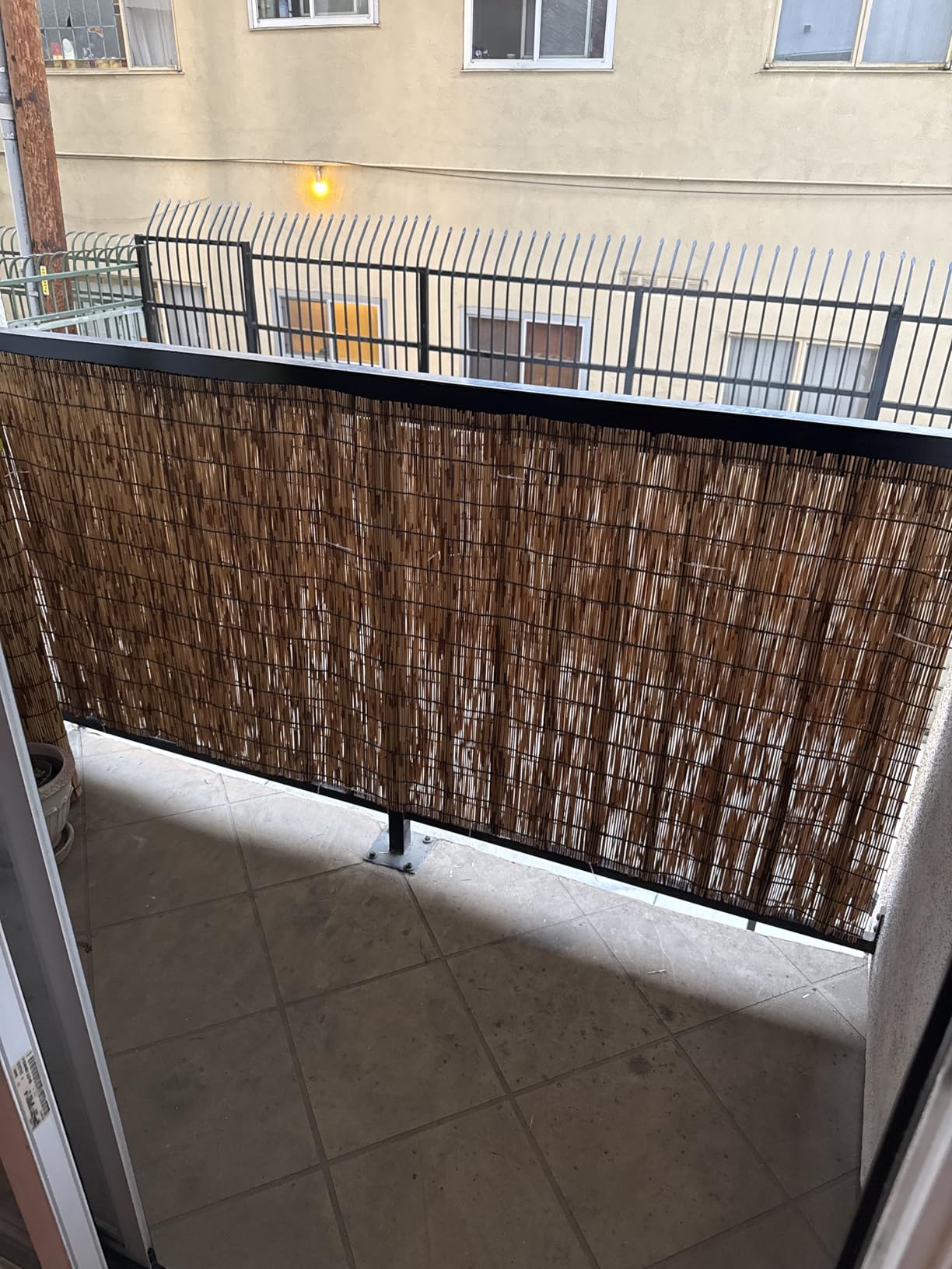 Bamboo Fence, Reed Fencing 4Feet High Bamboo Privacy Screen Outdoor for Patio, Reed Screen for Privacy Garden Backyard Balcony Natural Reed Fencing, 4x16FT customer photo 2