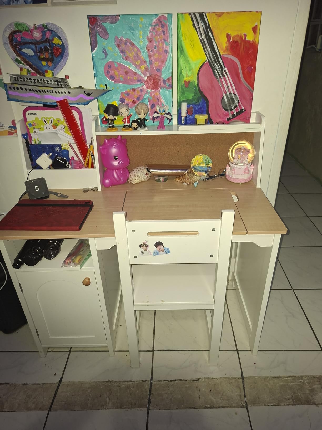 Treocho Kids Study Desk and Chair Set with Tiltable Desktop for 3-8 Years | Wooden Children Study Table With Storage Cabinet and Hutch, Student Writing Desks Bedroom, Home School, White customer photo 2