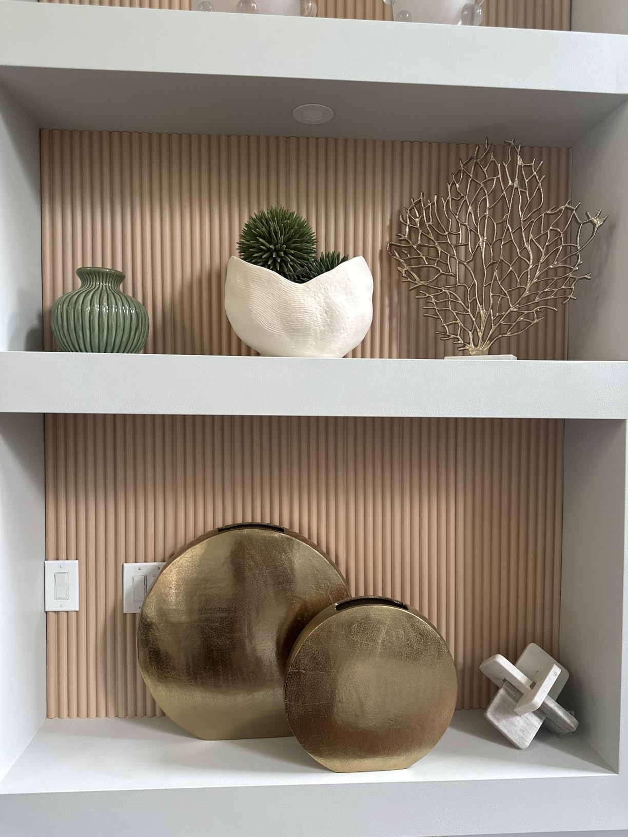 Art3d 108 x 5.7 Inch Fluted Wood Wall Paneling for Home Decor, Beaded Oak | Pack of 4pcs + 1pc End-Trim, Sound Diffusion, Echo-Reduction, Easy Installation, Modern Style, for Living Room, Dining Room customer photo 1