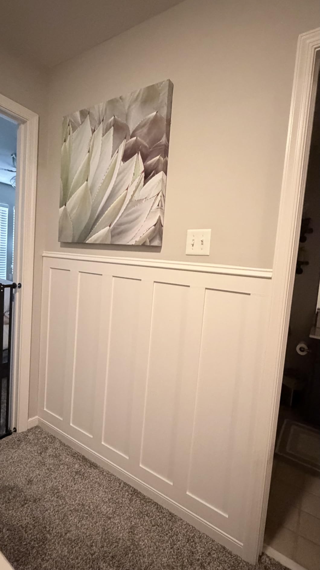 Art3d MDF Premade Paintable Board and Batten Wainscoting Kit, 94.5 x 54 in customer photo 1