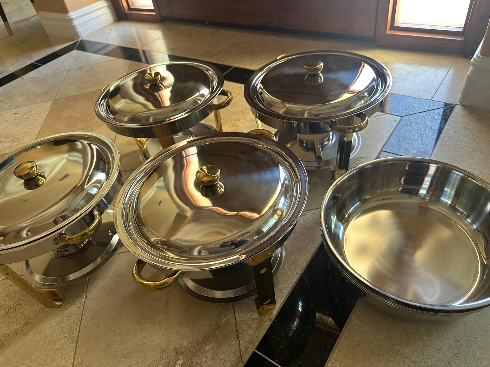 Chafing Dishes for Buffet 4 Pack, 6QT [Worry-Free Assemble] Food Warmers for Parties Buffet [Mirror-Like Polished Finish Stainless Steel Round Chafing Dish Buffet Set with Complete Set customer photo 1