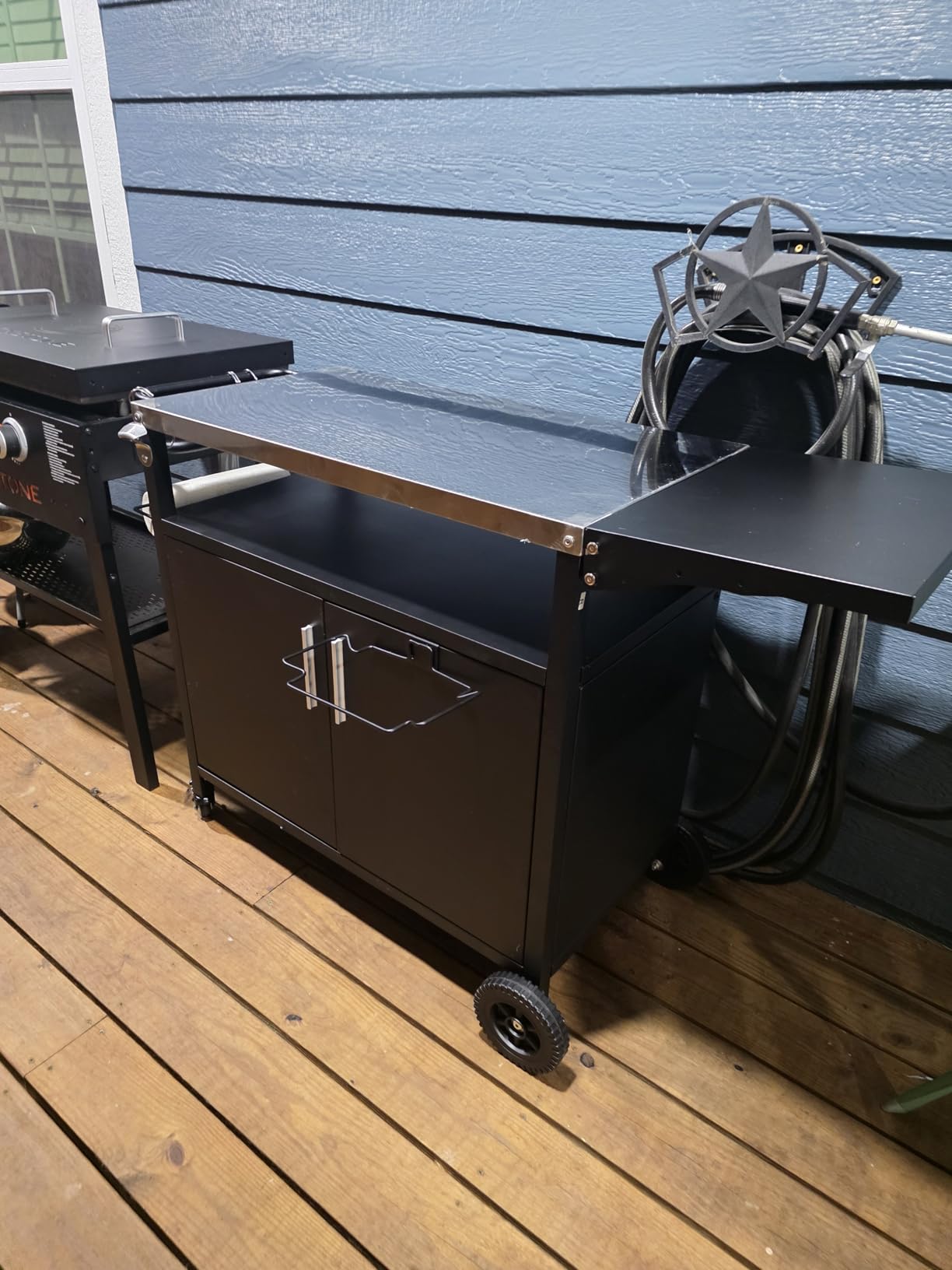 Vongrasig Outdoor Grill Cart, Patio Kitchen Island with Storage, Outdoor Bar Table BBQ Cart Pizza Oven Table with Foldable Stainless Steel Top & Wheels, Black customer photo 1