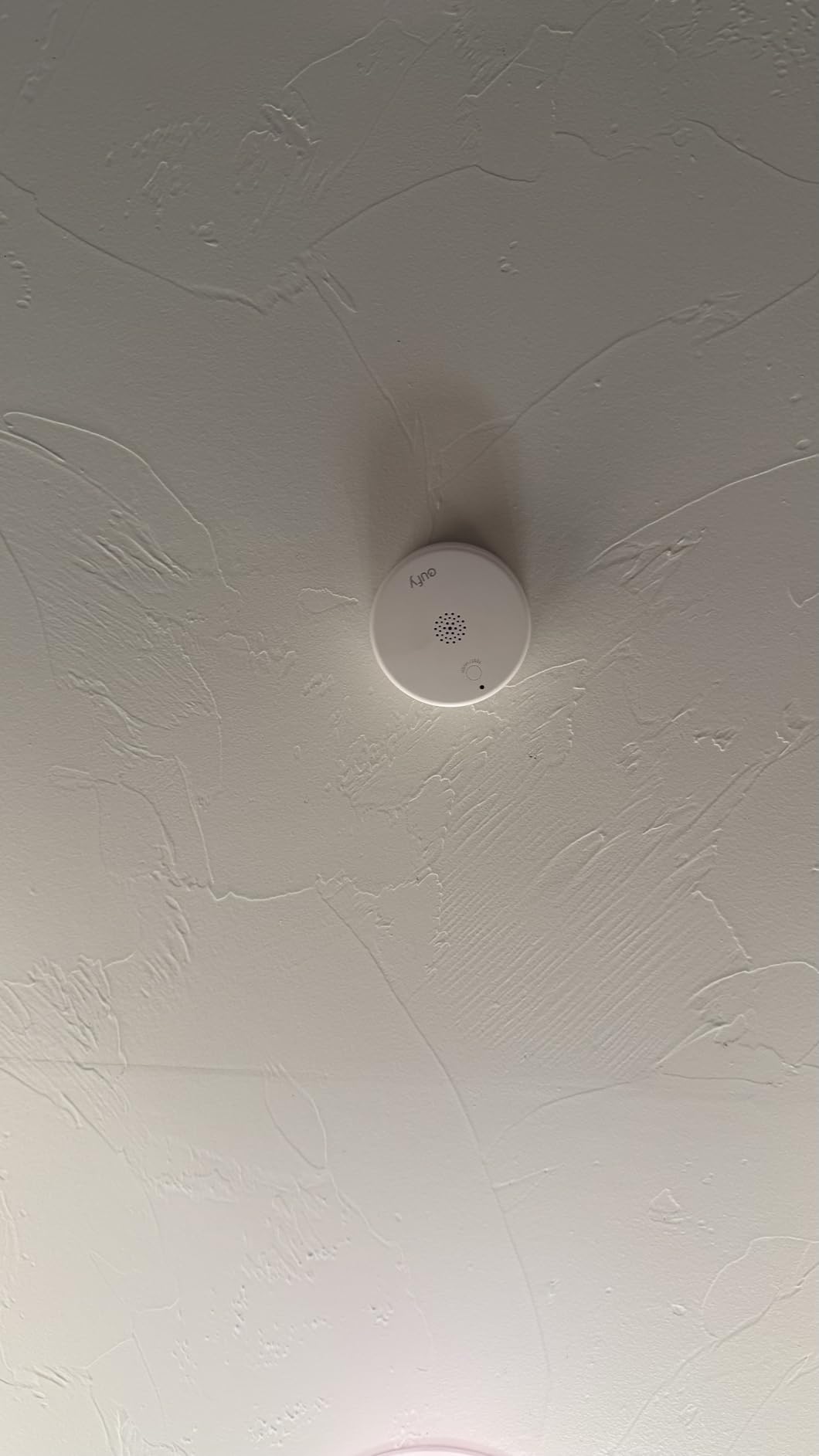 eufy Security Smoke Alarm E10, Ultra-Compact 70 mm Design, App Alerts Away from Home, UL 217 Compliance customer photo 1