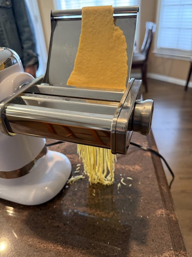 GVODE Electric Pasta Maker Machine, 3-in-1 Pasta Roller & Cutter Set, White | Adjustable Thickness Settings for Fresh Spaghetti, Fettuccine, Lasagna Sheets with Compact Storage and Easy Cleanup customer photo 1