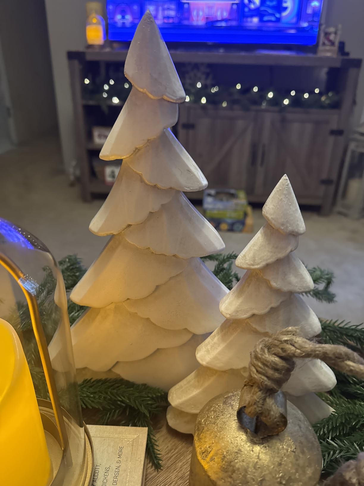 RM ROOMERS Christmas Tree Figurines Wood, 2PCS White & Gold Tabletop Trees | Christmas Trees - Modern Trees Desk Centerpieces for Xmas Decor, Mantel, Indoor, Holiday Decrations, Mini Xmas Village customer photo 1