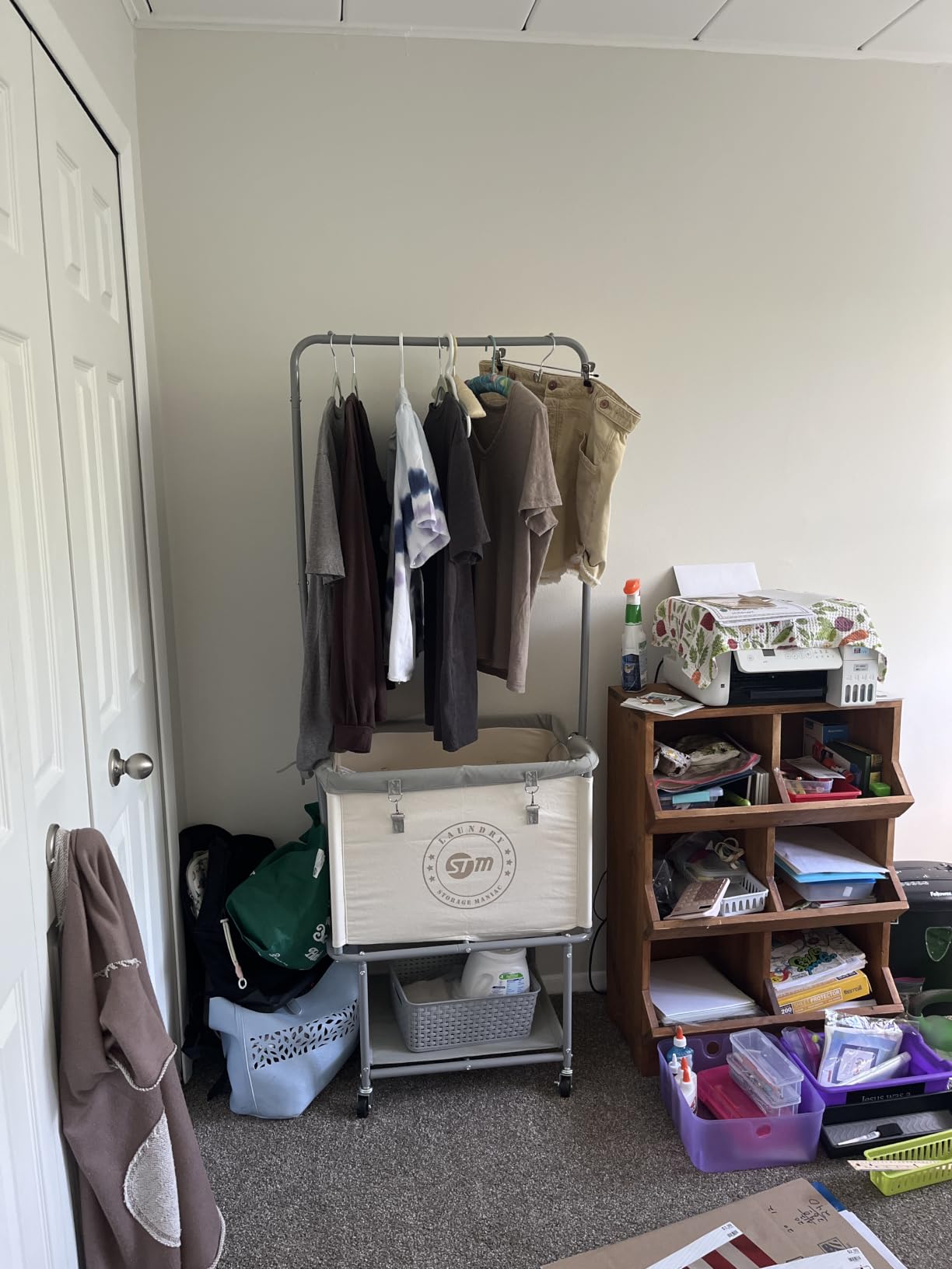 STORAGE MANIAC Rolling Laundry Cart with Hanging Bar & Storage Shelf, 110L Heavy Duty Large Laundry Basket with Clothes Hanging Rod, Study Clothes Hamper with Lockable Wheels, Beige customer photo 1