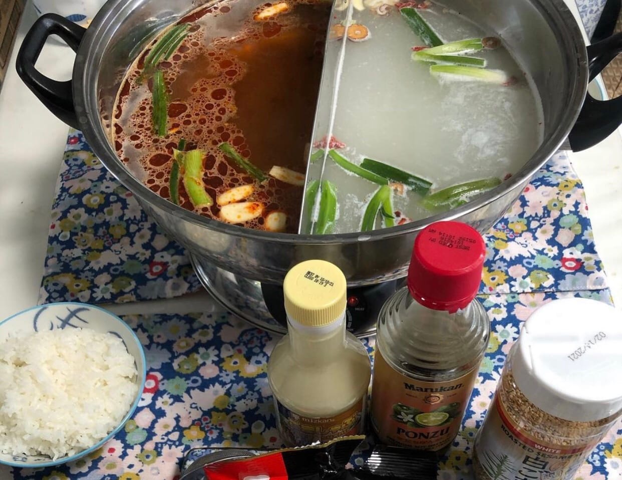 Sonya 5.1L Electric Dual-Sided Shabu Shabu Hot Pot, Stainless Steel Hotpot | Detachable Stainless-Steel Pot and Dishwasher Safe; Adjustable Temperature; Ideal for Family Dinners and Hot Pot Parties customer photo 2