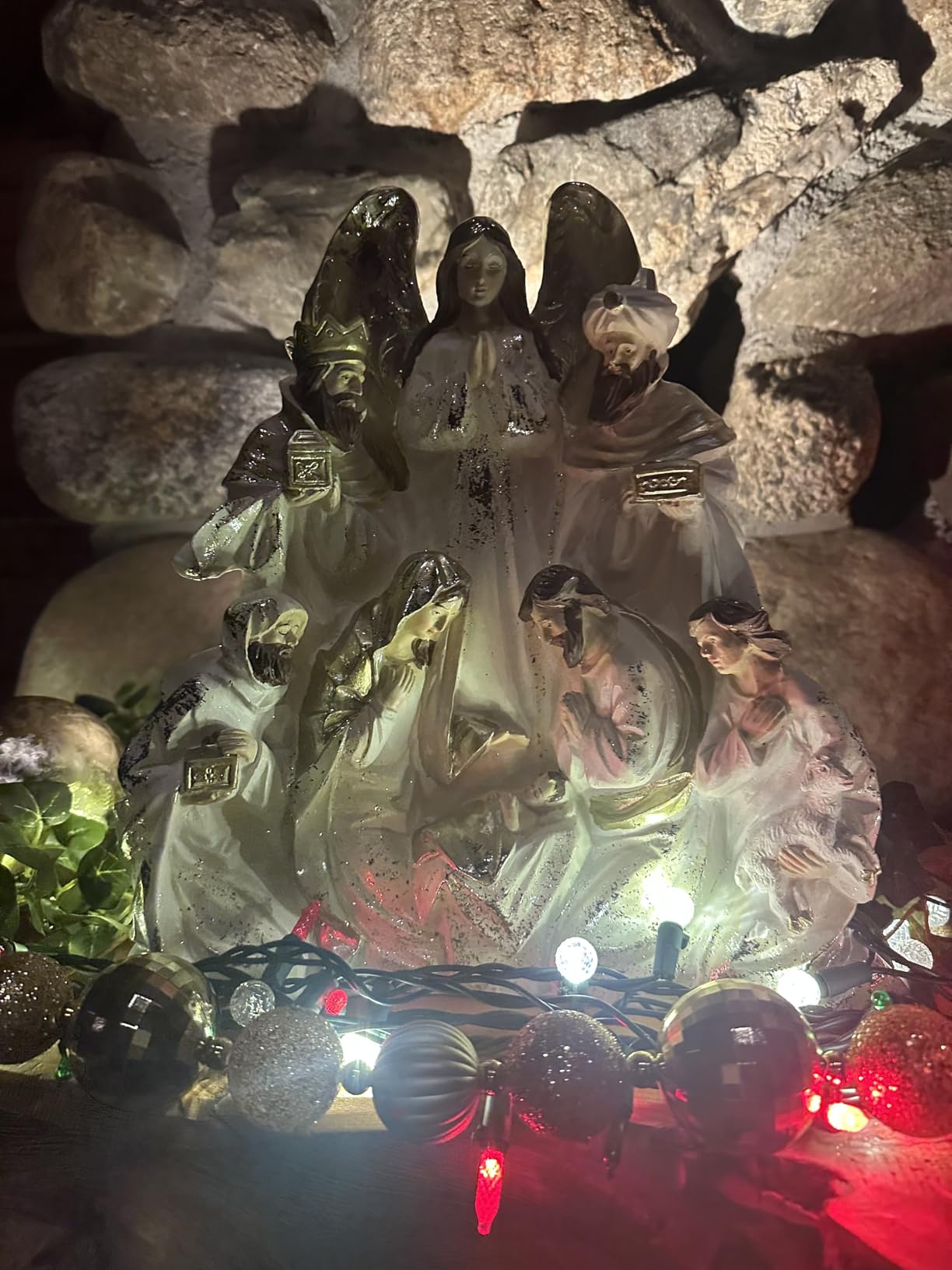 Glitzhome Holy Family Nativity Scene Set Indoor 8