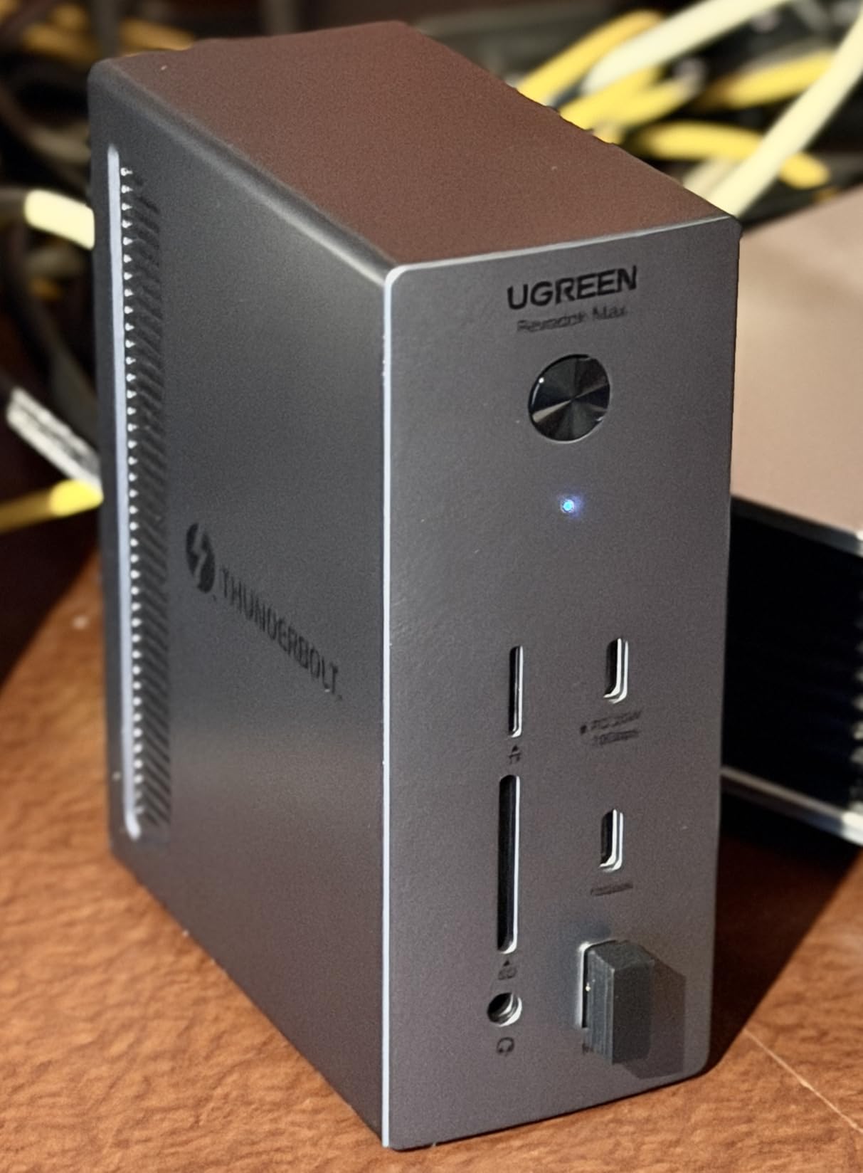 UGREEN 13-in-1 Thunderbolt 4 Docking Station, Dual 4K@60Hz, 3xTBT4, 40Gbps | Single 8K@30Hz, 180W Total Power, 96W Host Charging, 3xUSB A, 2xUSB-C, Gigabit Ethernet, SD/TF 3.0, 3.5mm Audio, Revodok Max customer photo 1