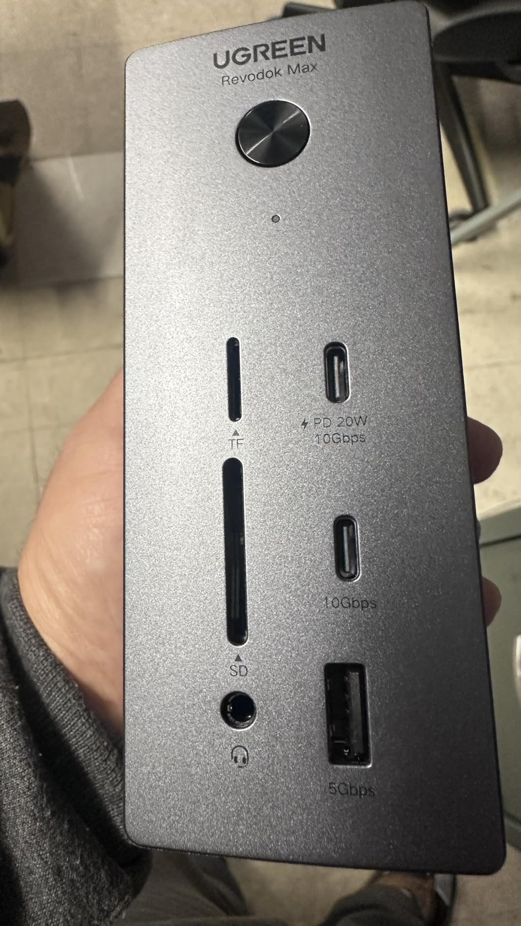 UGREEN 13-in-1 Thunderbolt 4 Docking Station, Dual 4K@60Hz, 3xTBT4, 40Gbps | Single 8K@30Hz, 180W Total Power, 96W Host Charging, 3xUSB A, 2xUSB-C, Gigabit Ethernet, SD/TF 3.0, 3.5mm Audio, Revodok Max customer photo 2
