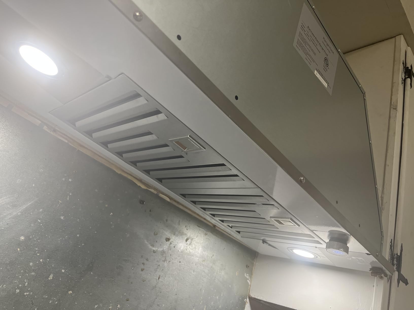 JOCO 36 Inch Range Hood Insert, 900 CFM, 4-Speed, Gesture Touch Remote | Stainless Steel Built-In Kitchen Vent Hood, Convertible Ducted or Ductless, Model B01-36G customer photo 2