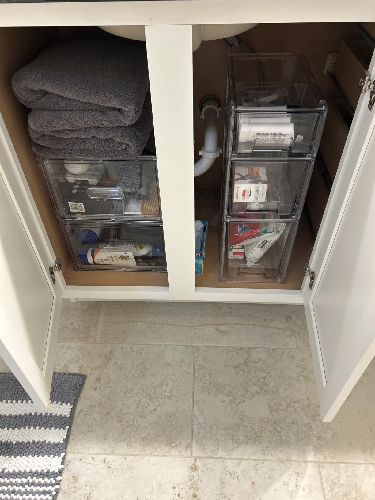 Vtopmart 4 Pack Clear Stackable Closet Storage Drawers 15QT, Medium customer photo 2