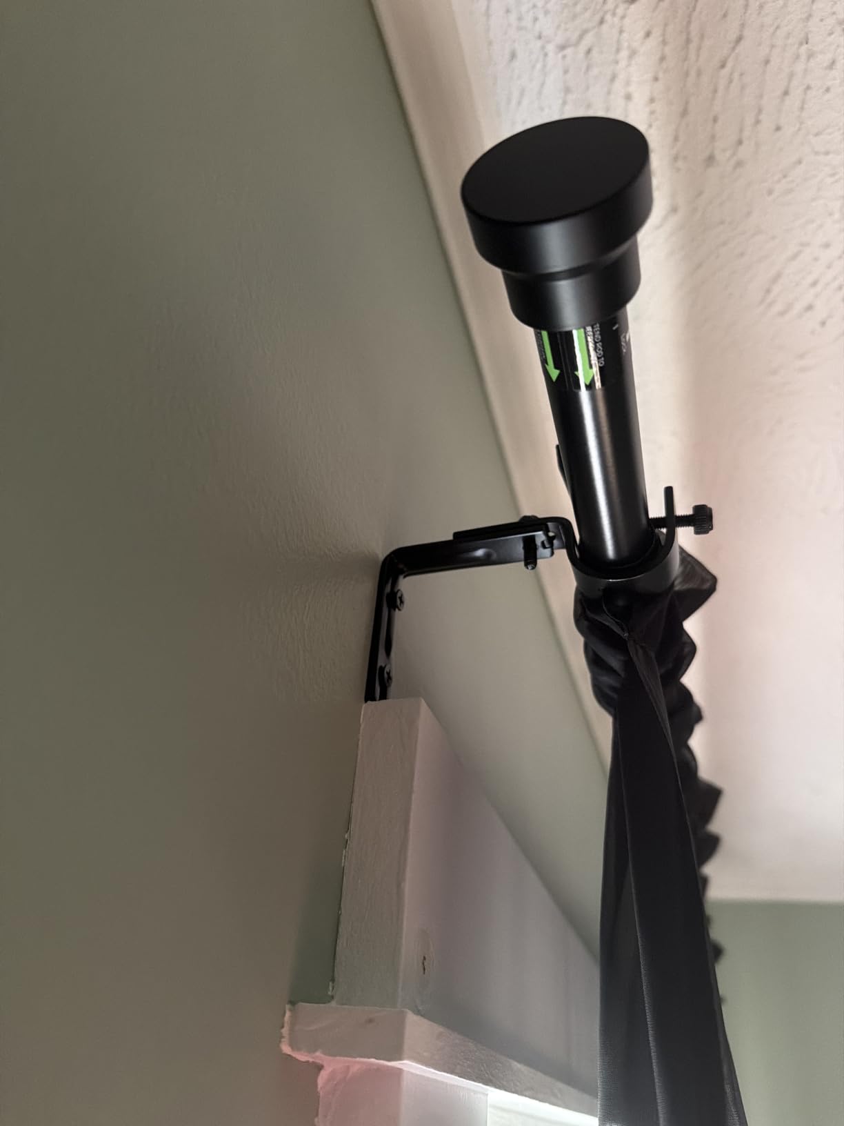 YaFex Curtain Rods 32-118 Inch, Heavy Duty 1 Inch Adjustable Curtain Rod for Windows, Gold Long Window Treatment Rods, Modern Design, Easy Installation customer photo 2