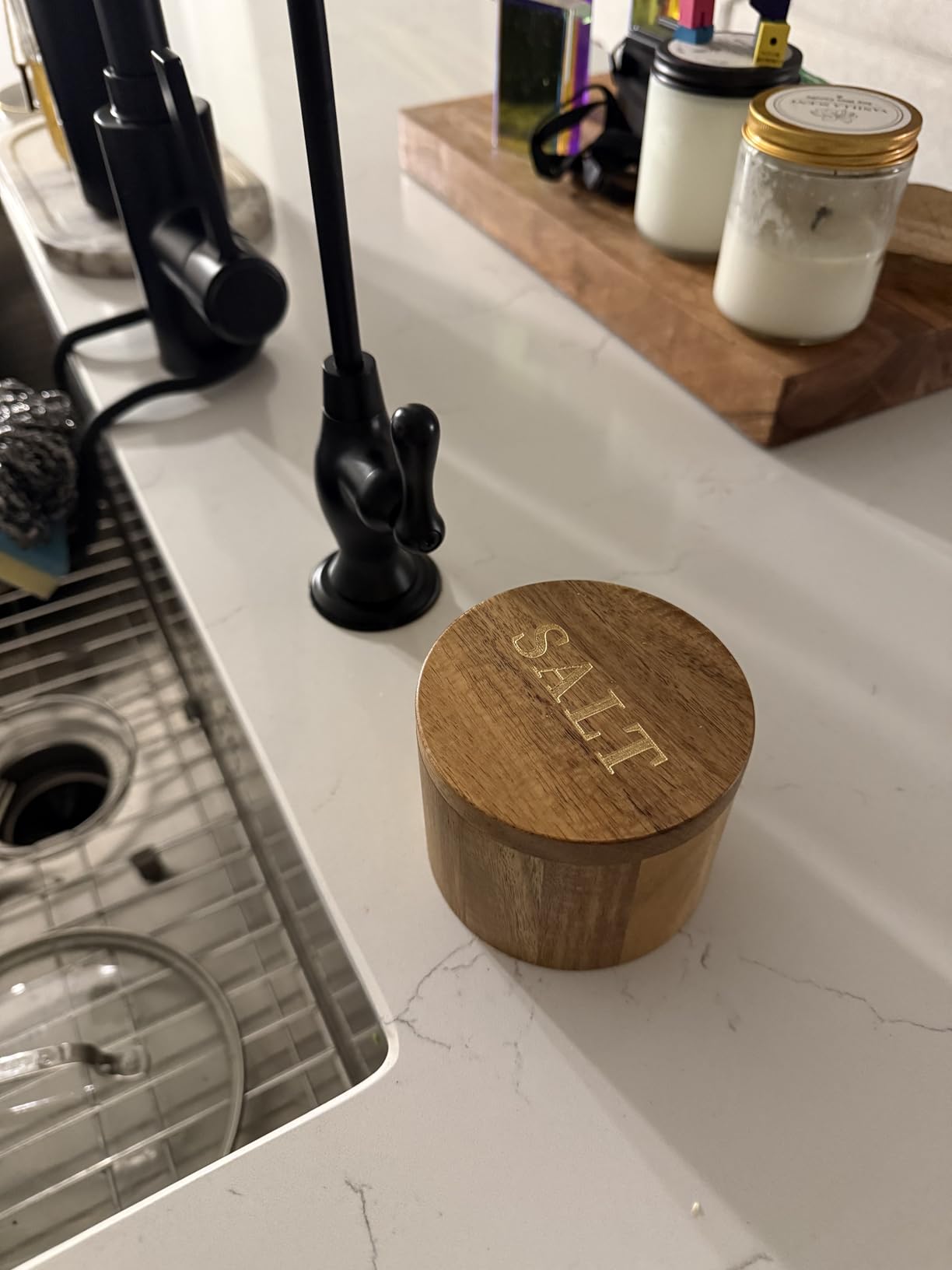 Timtopno Salt Cellar, Acacia Wood Salt Container with Built-in Spoon & Swivel Lid, Engraved SALT Box, Salt Holder Bowl for Countertop Seasoning Storage customer photo 2
