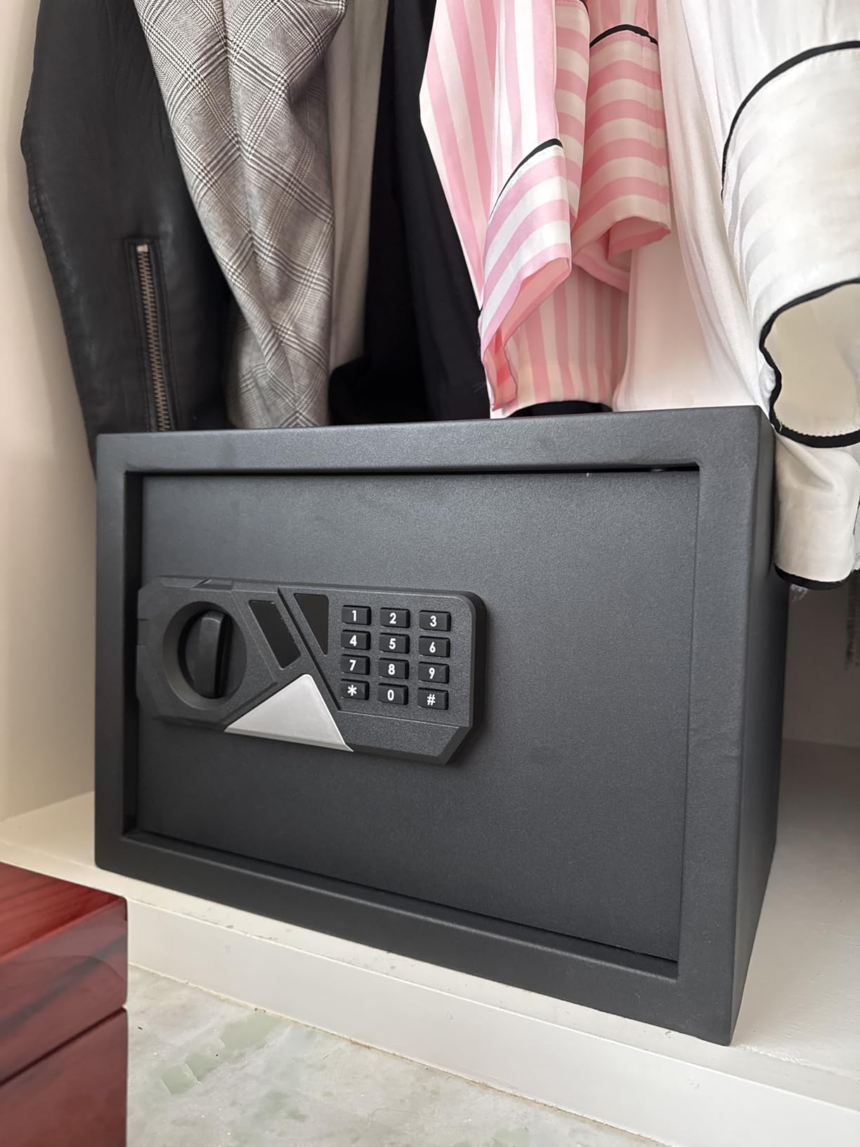 2.0 Cub Large Fireproof Safes for Home Use, Digital Security Safe Box Fireproof Waterproof with Combination Lock and Removable Shelf customer photo 1