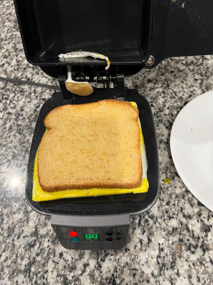 Hamilton Beach Sandwich Stacker Fast & Customizable Hot Sandwich Maker | 21 Sq. In. Non-Stick PFAS-Free Cooking Surfaces | Built-In Timer | Compact | Dishwasher-Safe | Silver | 25471 customer photo 1
