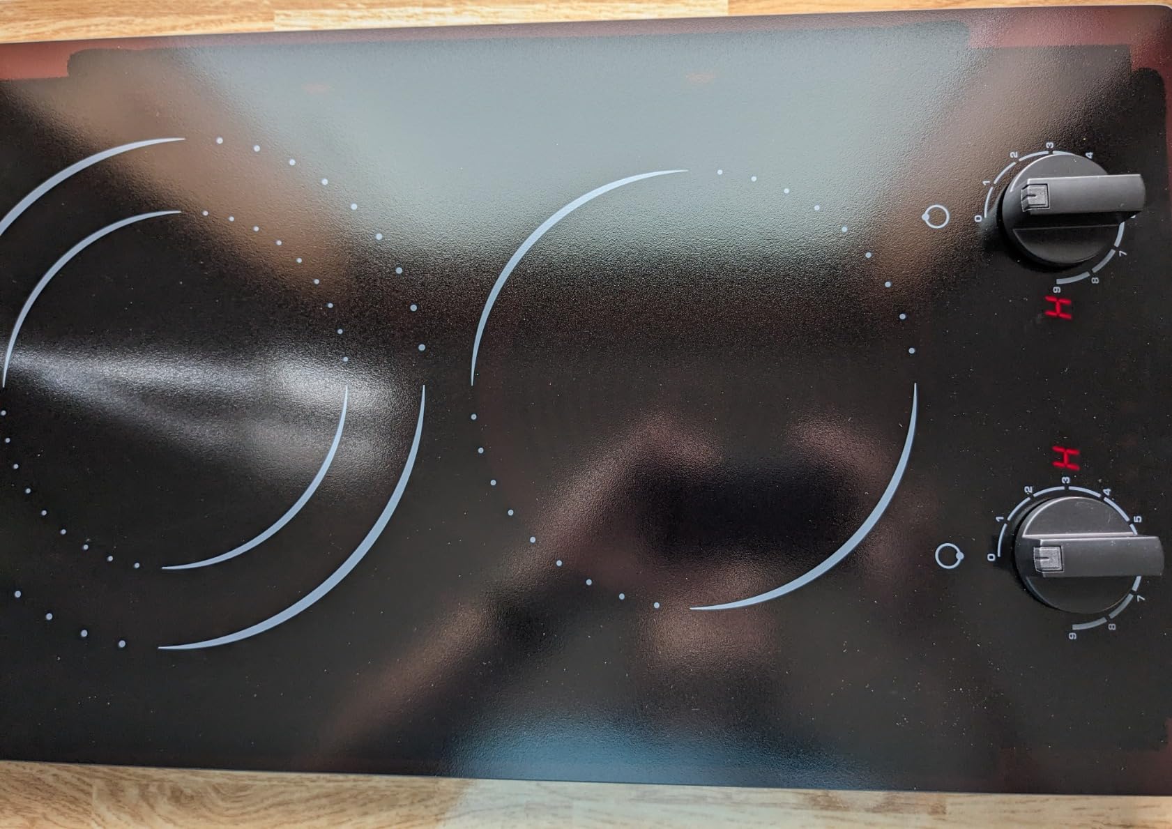 Hobsir 36 Inch Electric Cooktop with Downdraft Extractor, 4 Burners 7400W | 496 m³/h Ductless Downdraft Electric Cooktop, 9 Power Levels, Cook top with BBQ, Timer, Pause, Safety Lock, 240V customer photo 2