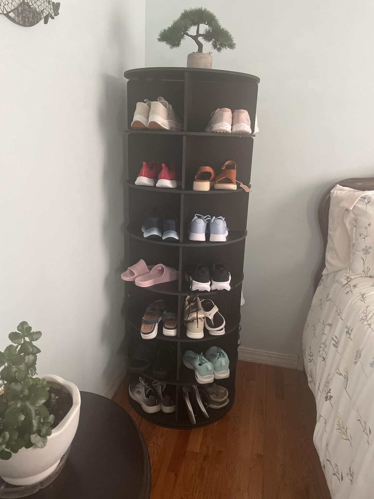 VASAGLE 7-Tier Rotating Shoe Rack Tower, Free Standing | 360 Degree Spinning Shoe Organizer, Lazy Susan Display Storage Rack, for Corners, Closets, Small Spaces, Black, ULBS047BZ01 customer photo 2